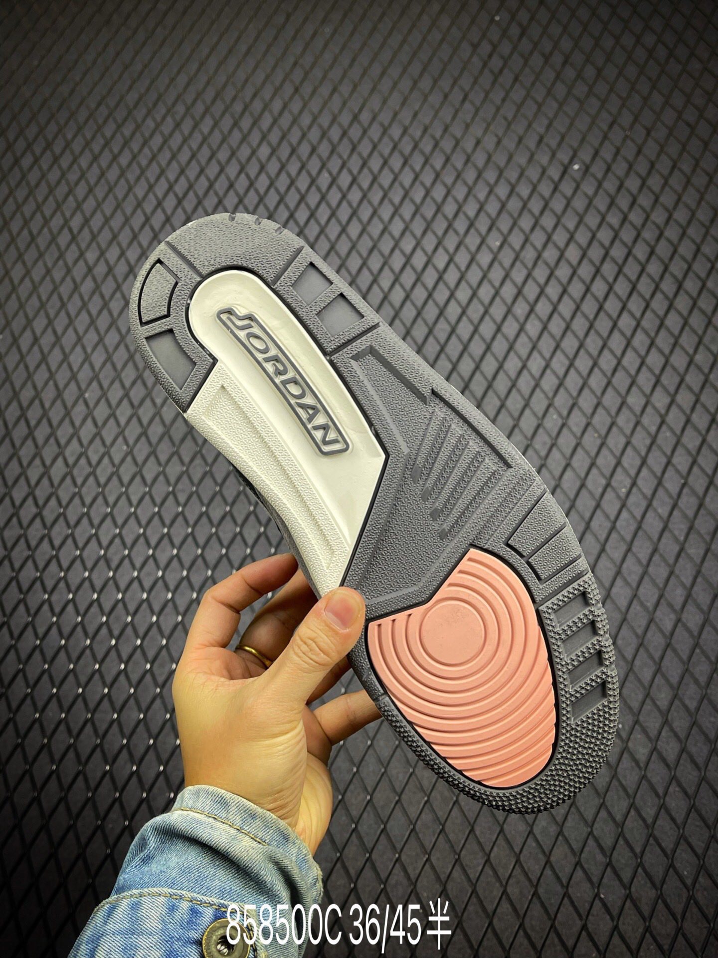 NIKE Air Jordan Legacy 312