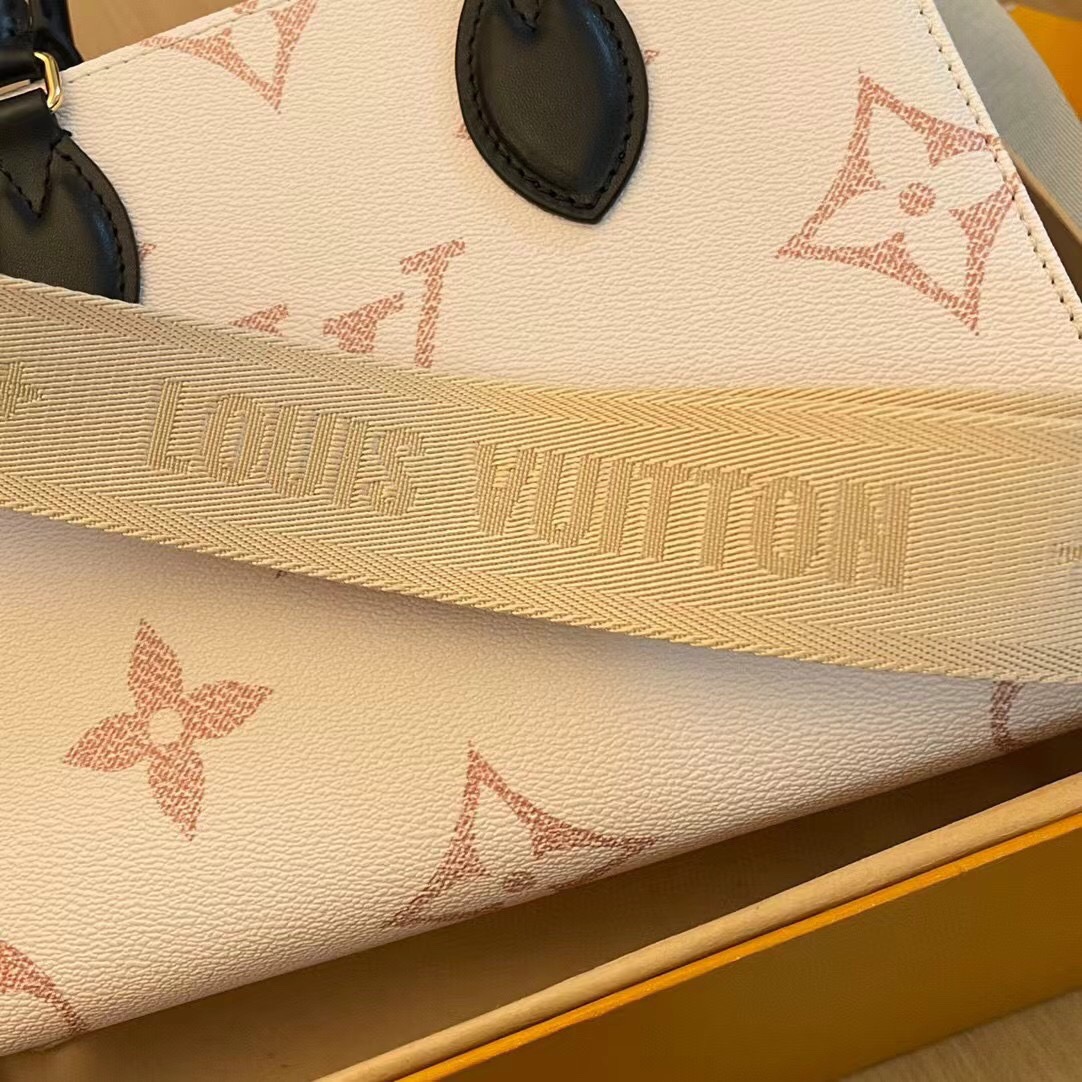 women L*ouis V*uitton Top Bag m24533