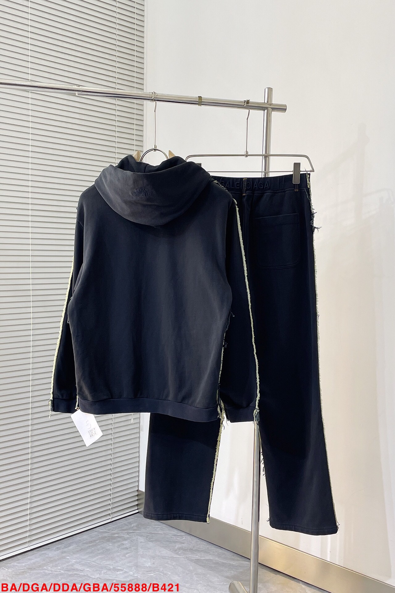 Men suits Top Quality