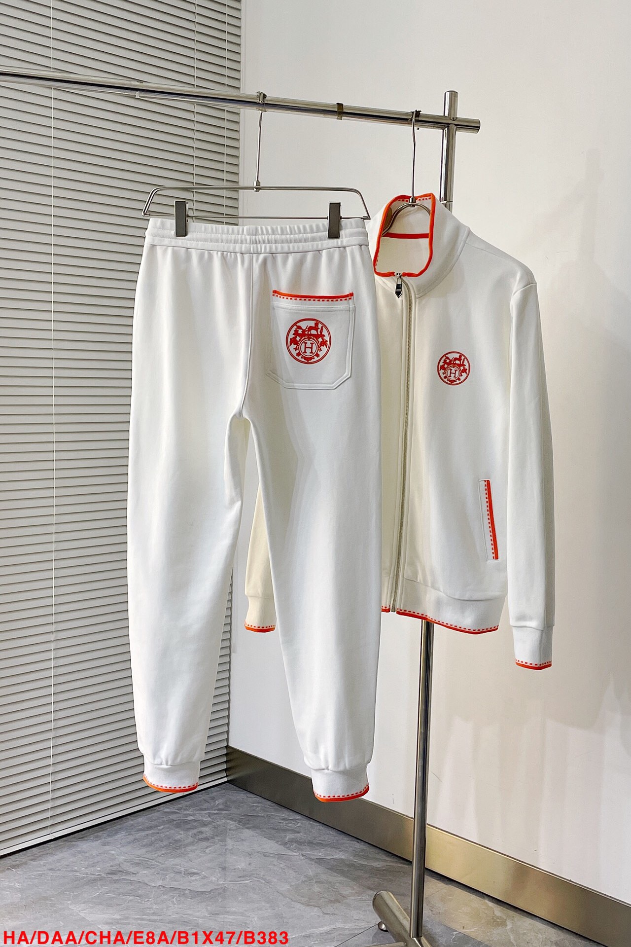 Men suits Top Quality