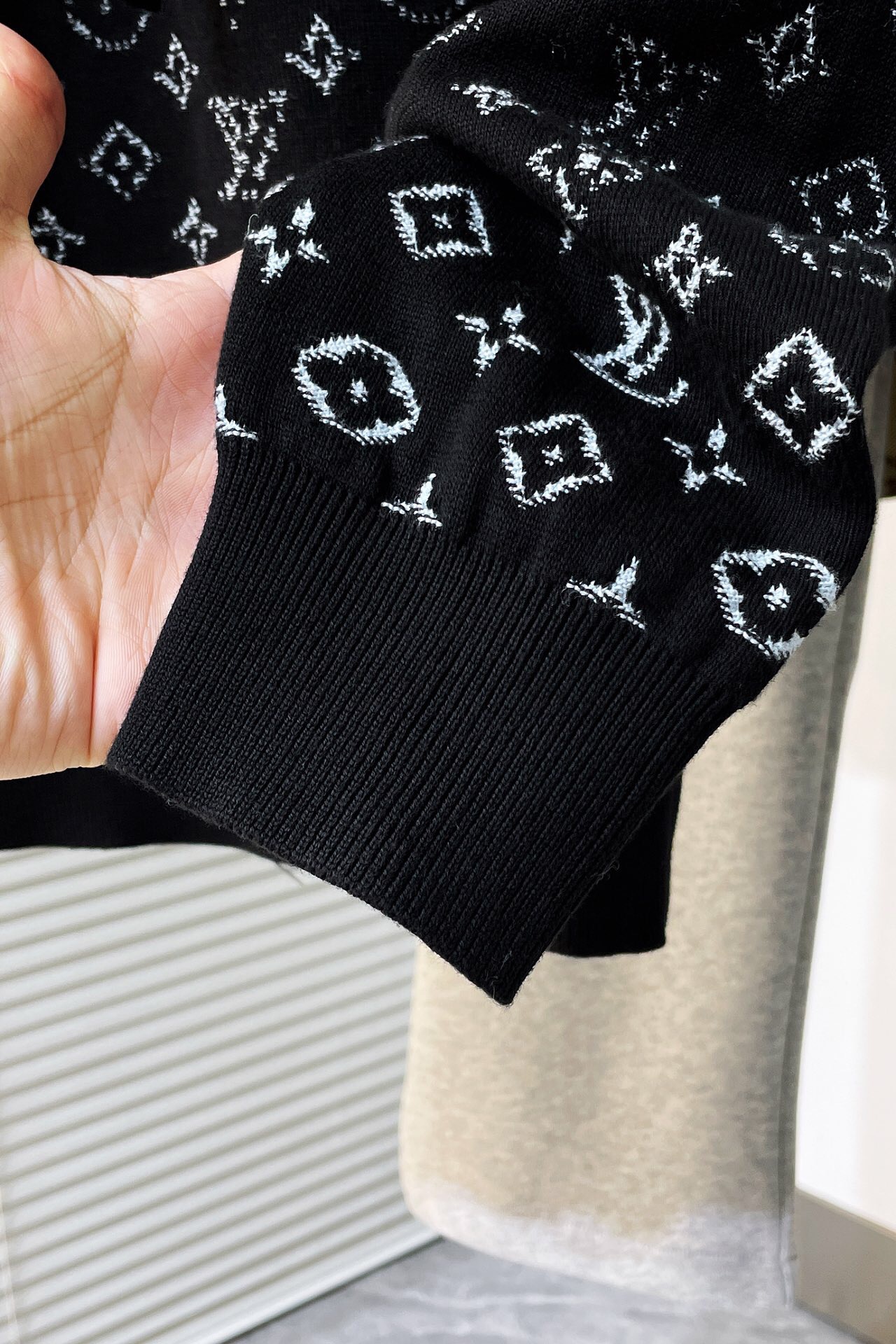 Men Sweater Top Quality ()