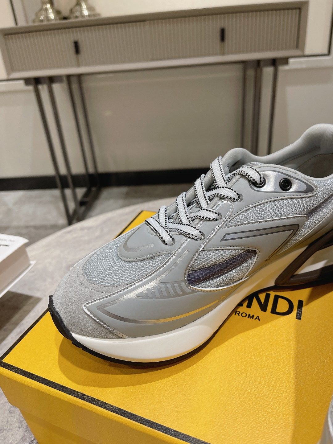 Men Women F*endi Top Sneaker