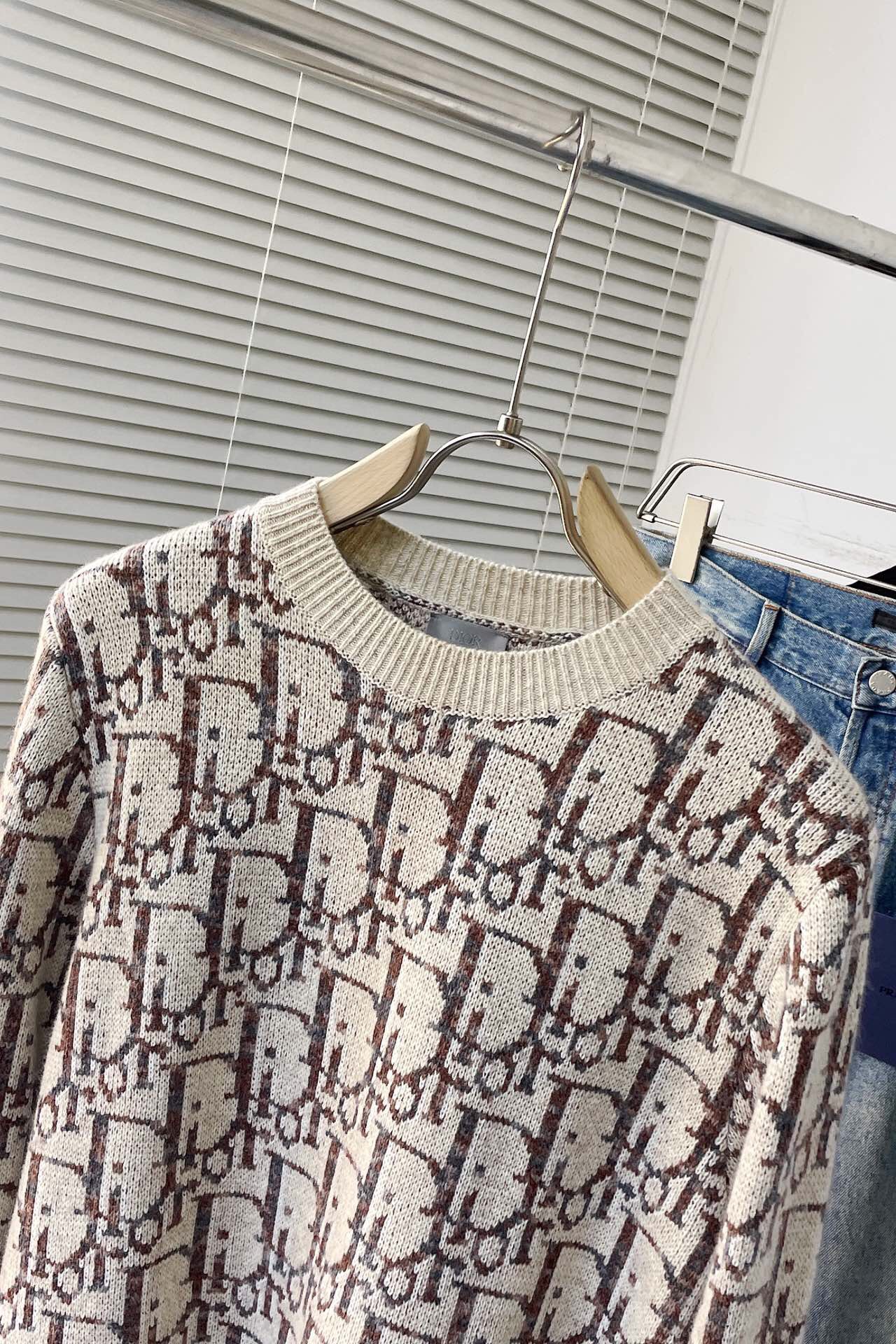 Men Sweater Top Quality ()