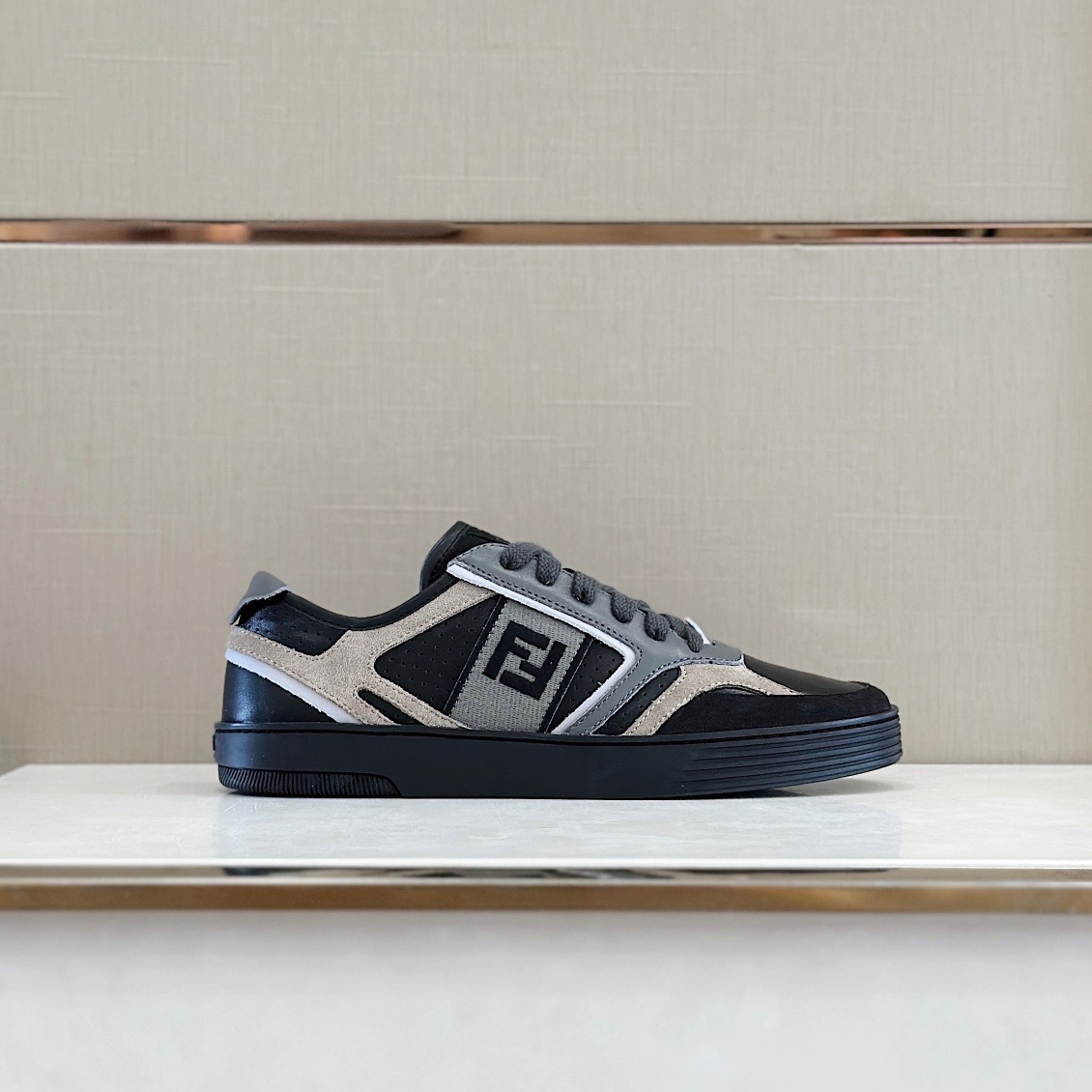 Men F*endi Top Sneaker