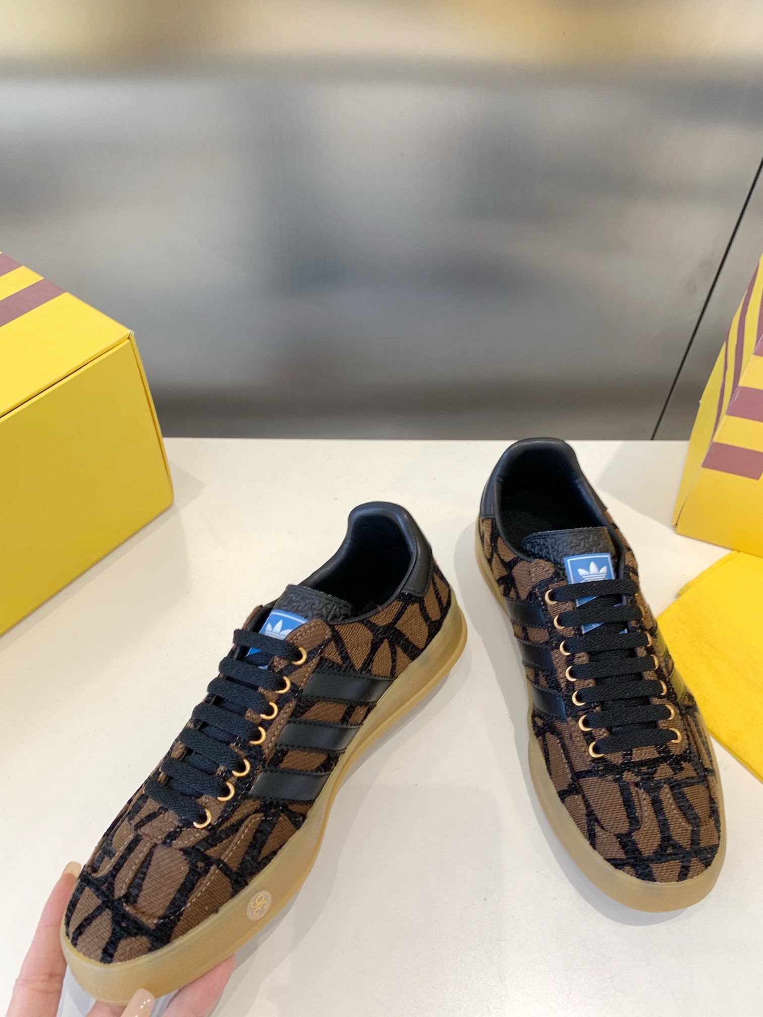 Men Women G*ucci Top Sneaker