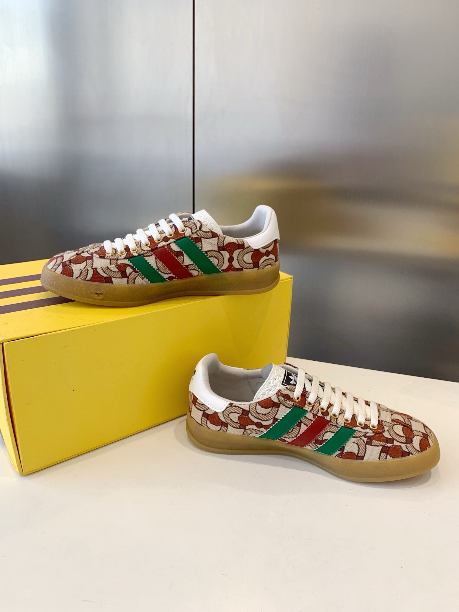 Men Women G*ucci Top Sneaker