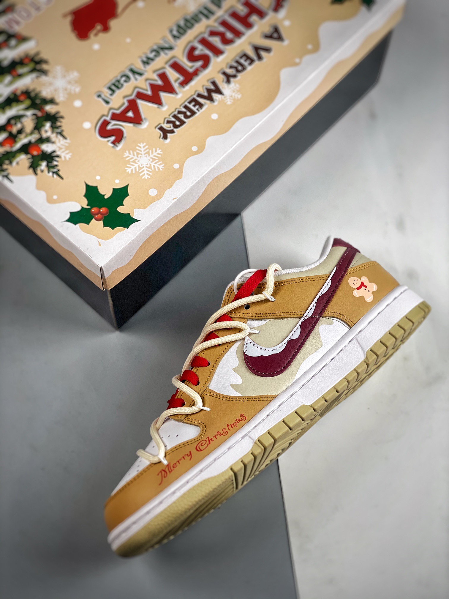 Men Women Nike SB Dunk Low