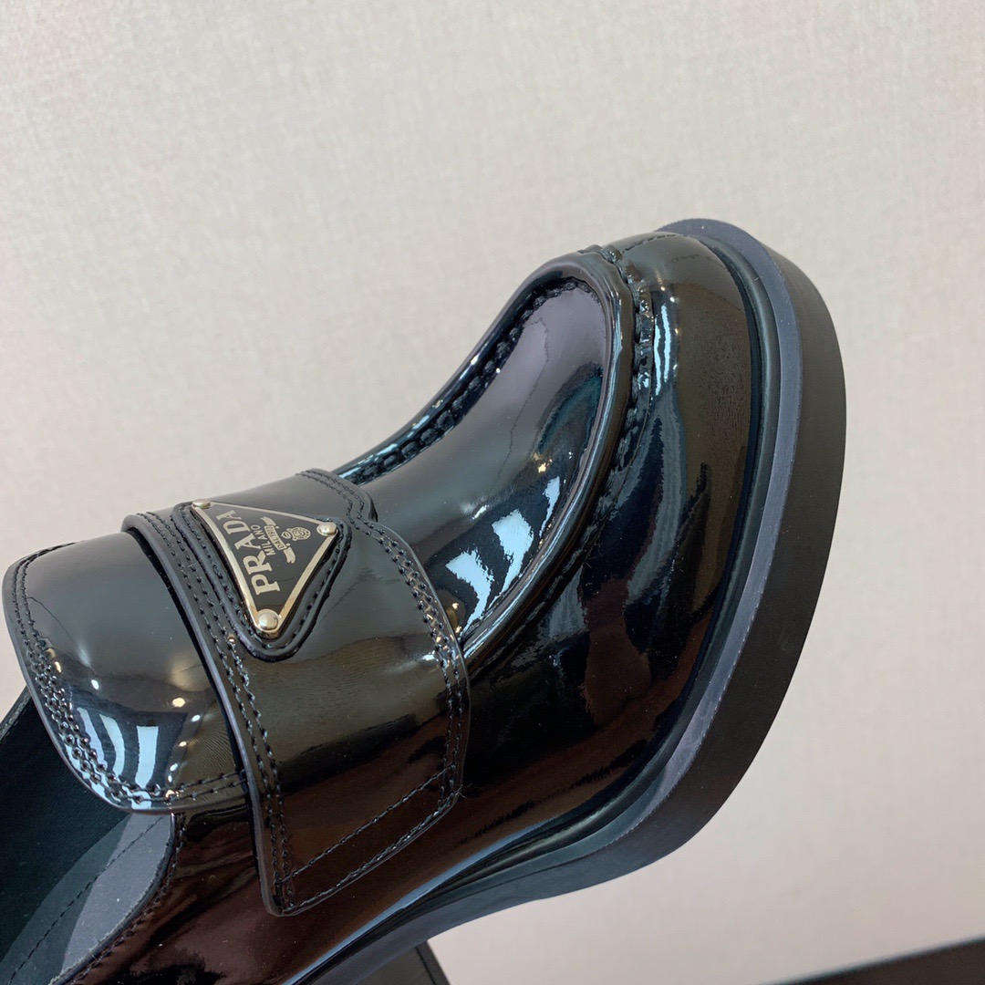 Women P*rada Top Sneaker