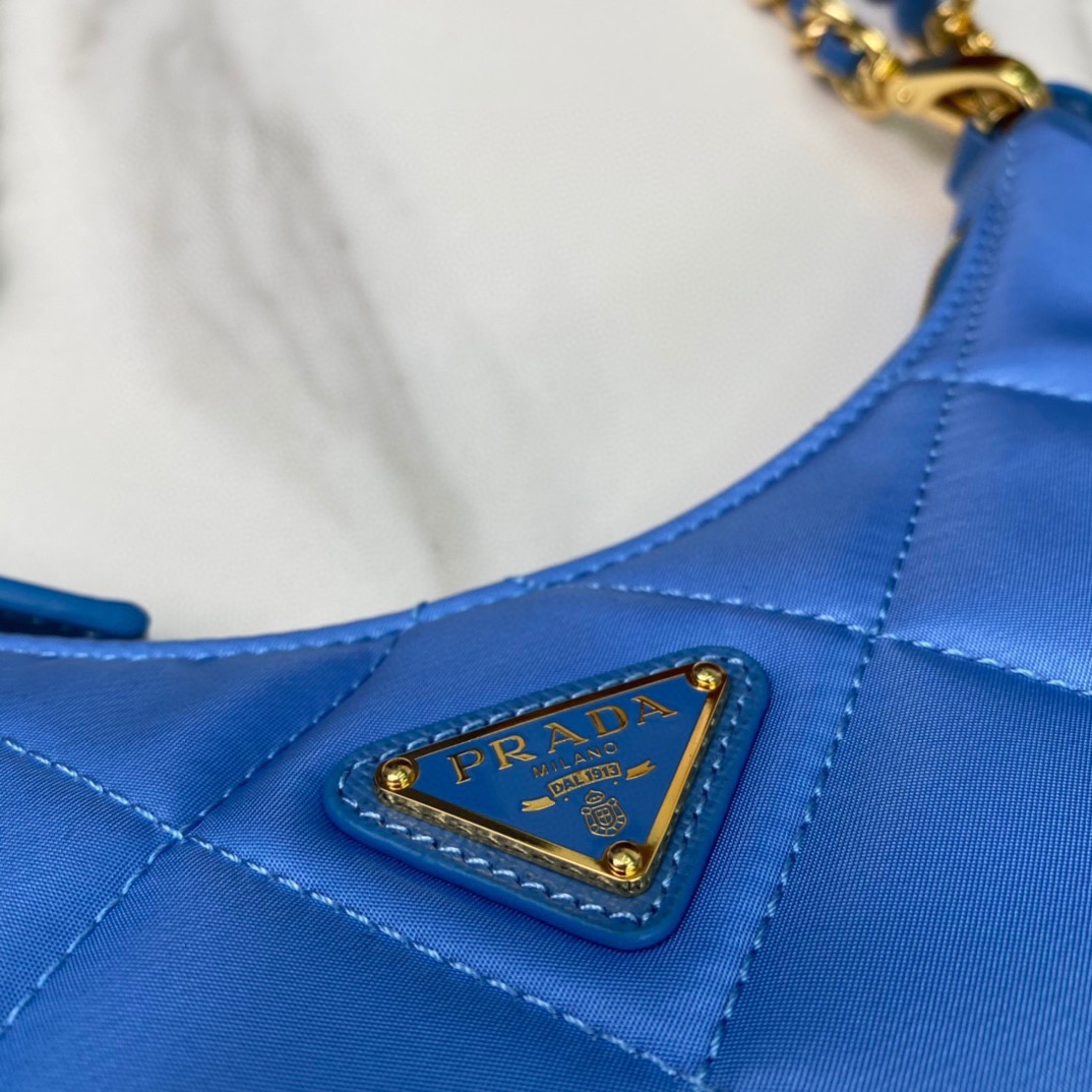 P*rada Bag Top Quality