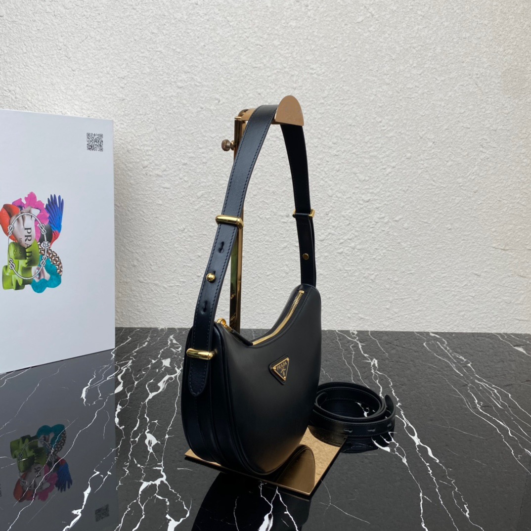 P*rada Bag Top Quality