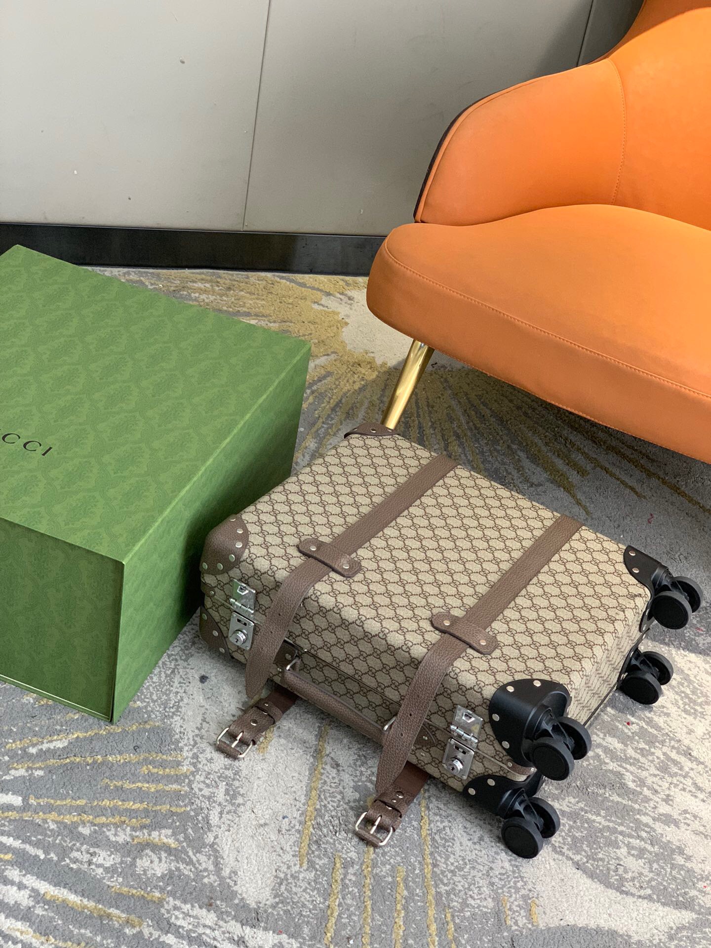 G*UCCI Luggage suitcase ()