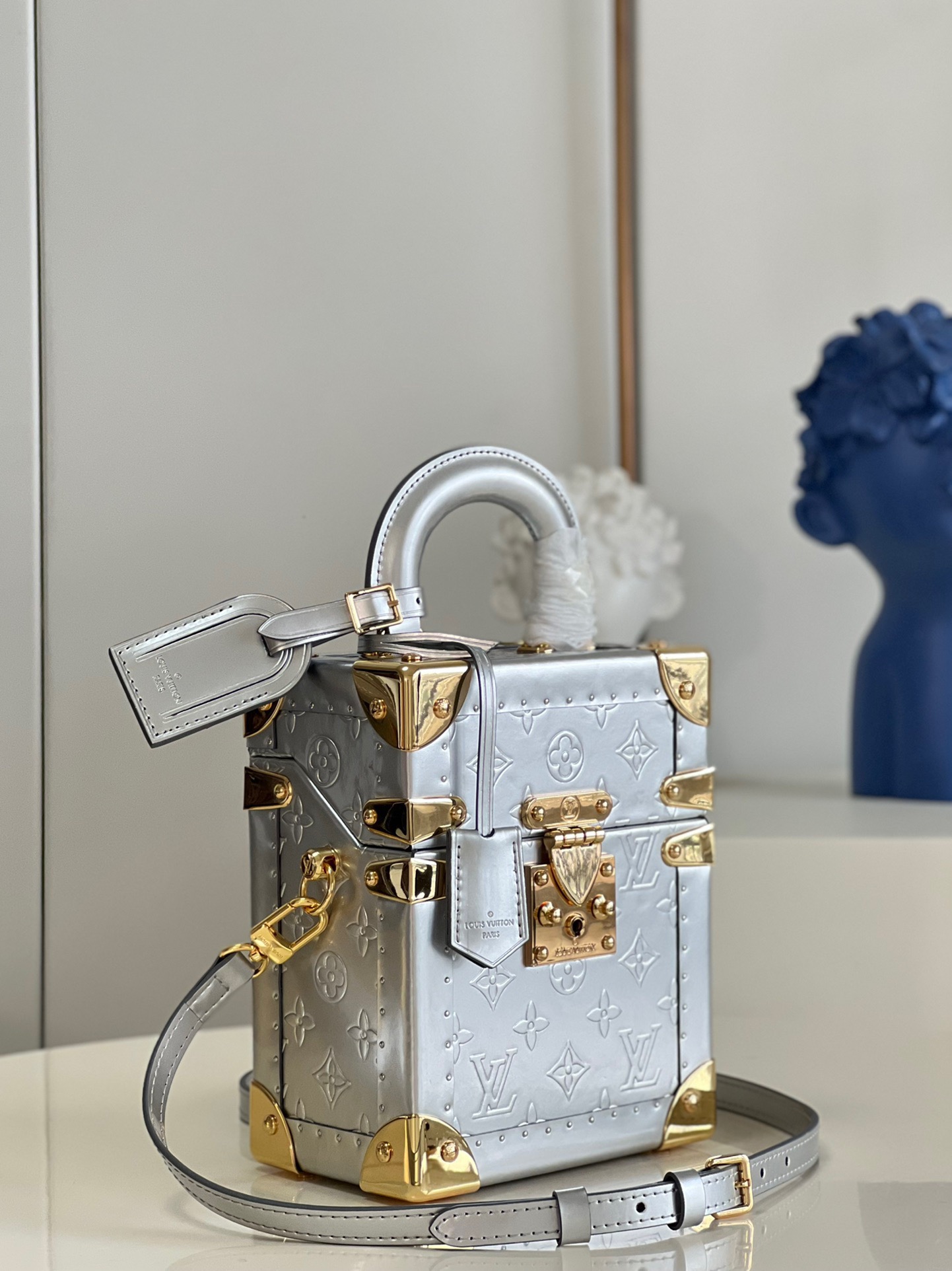 L*ouis V*uitton Top Bag