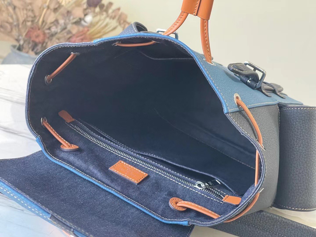 L*ouis V*uitton Top Bag