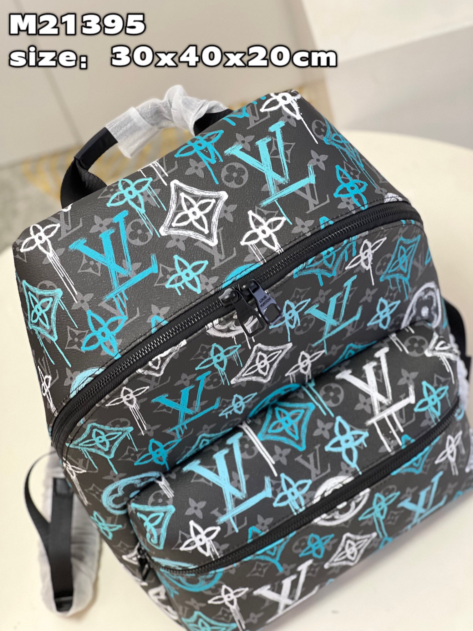 L*ouis V*uitton Top Bag