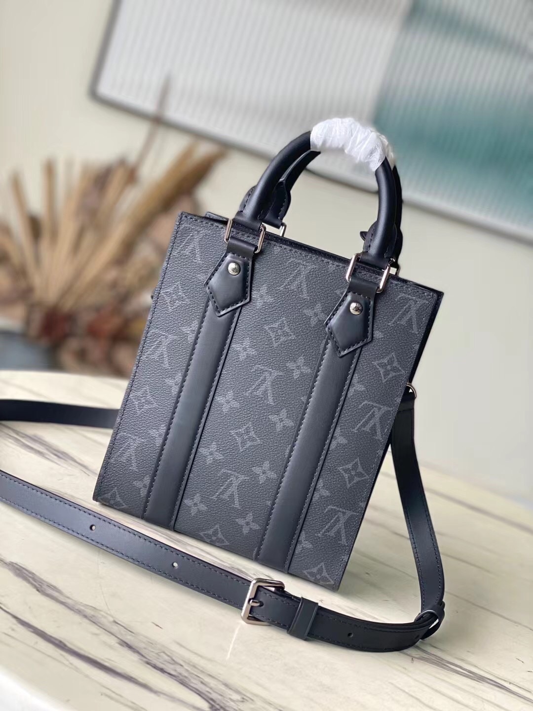 L*ouis V*uitton Top Bag