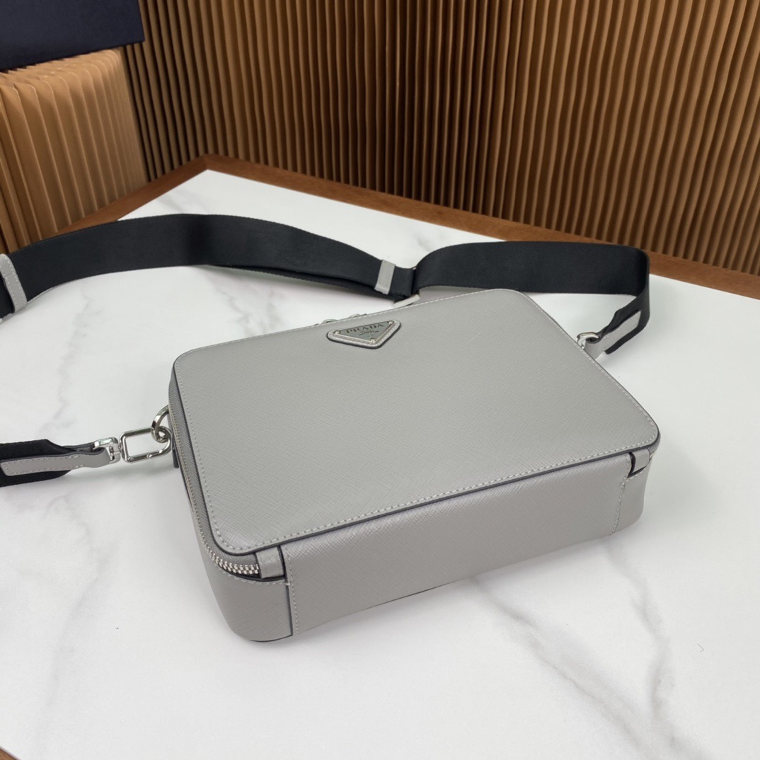 P*rada Bag Top Quality
