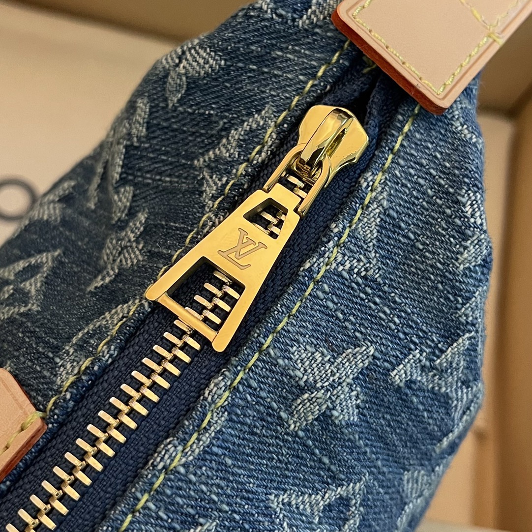 L*ouis V*uitton Top Bag