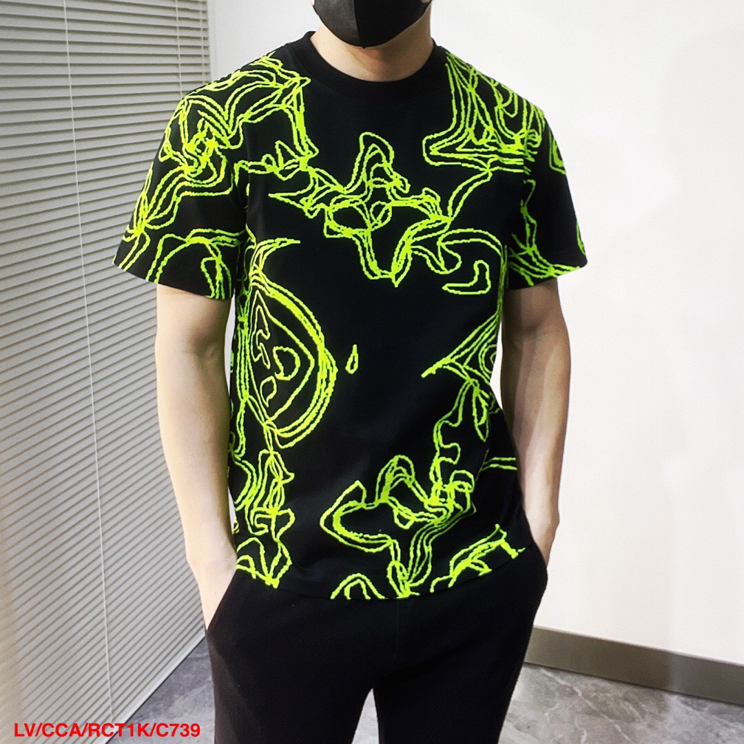 Men T-shirt Top Quality