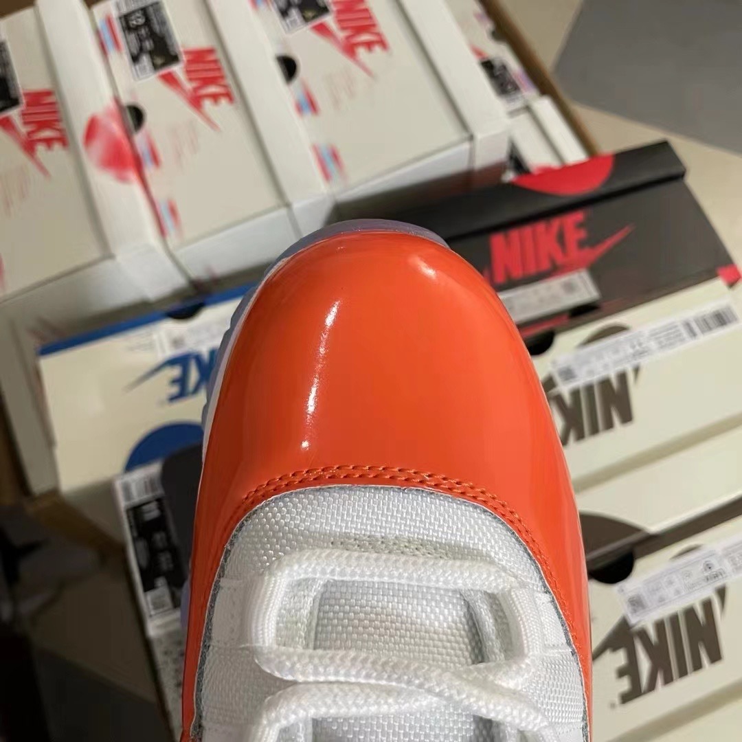 NIKE Air Jordan 11()