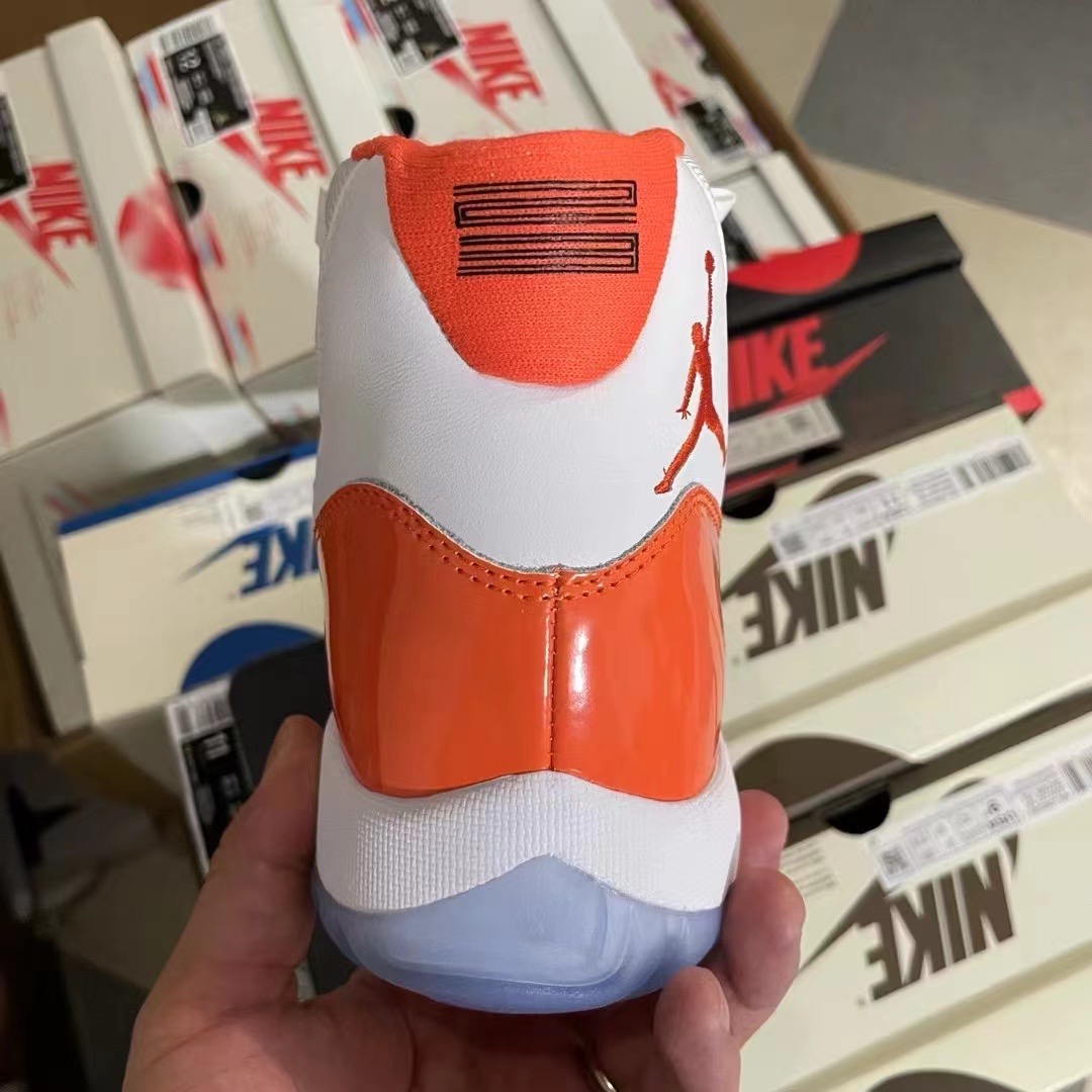 NIKE Air Jordan 11()
