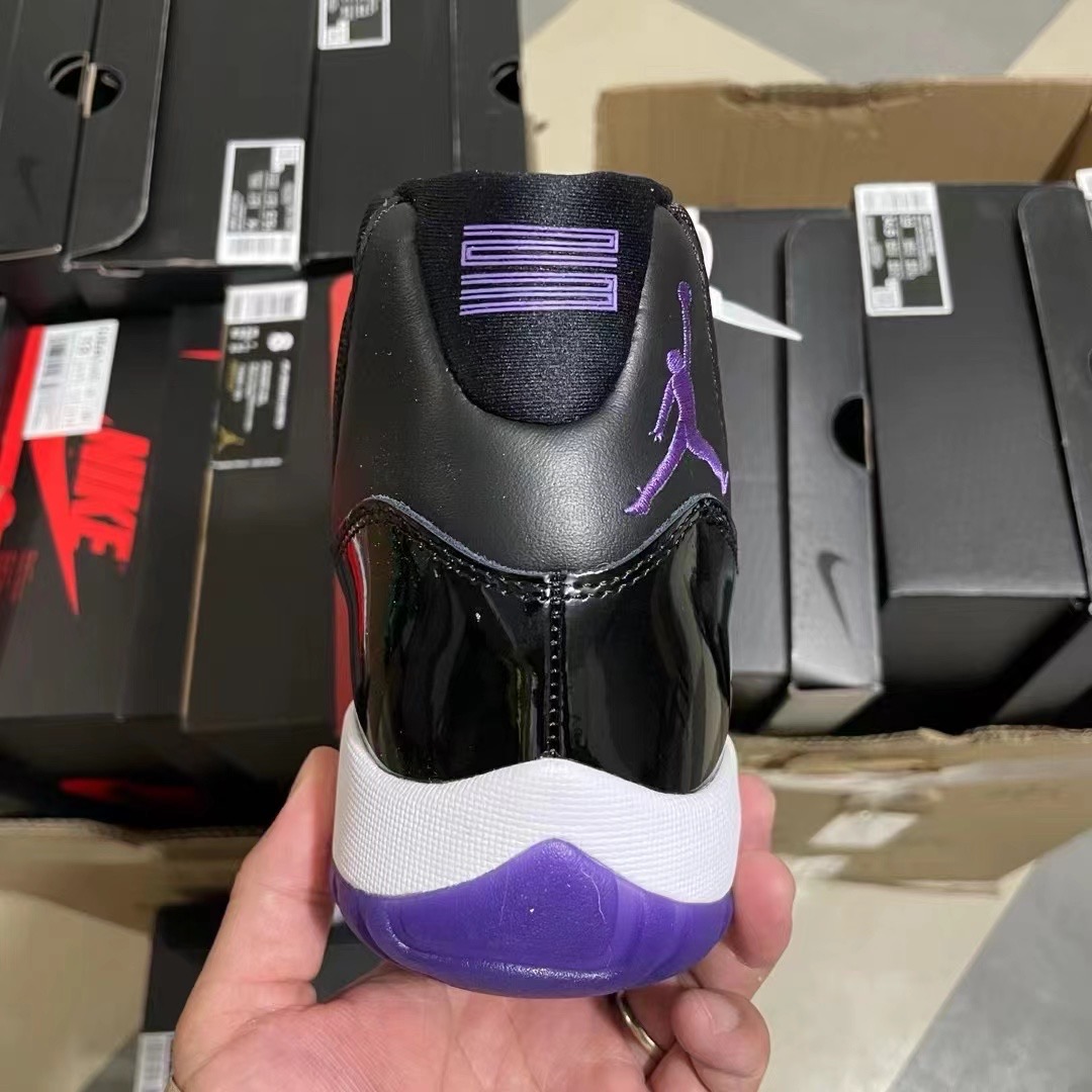 NIKE Air Jordan 11()