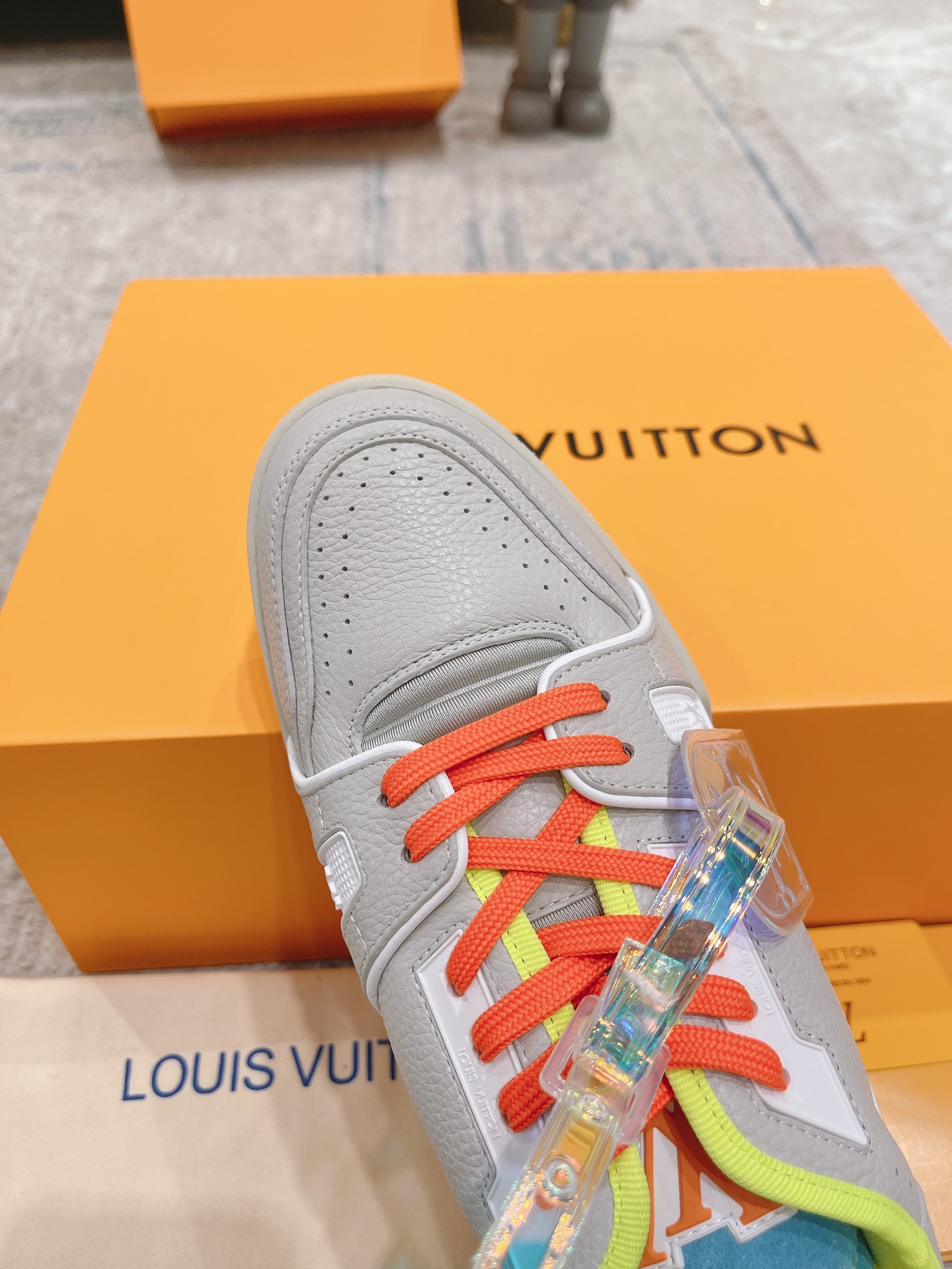 Copy Men Women L*ouis V*uitton Top Sneaker