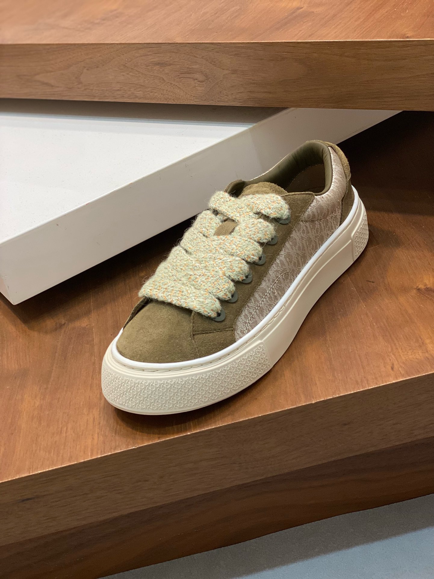 Men  D*ior Top Sneaker