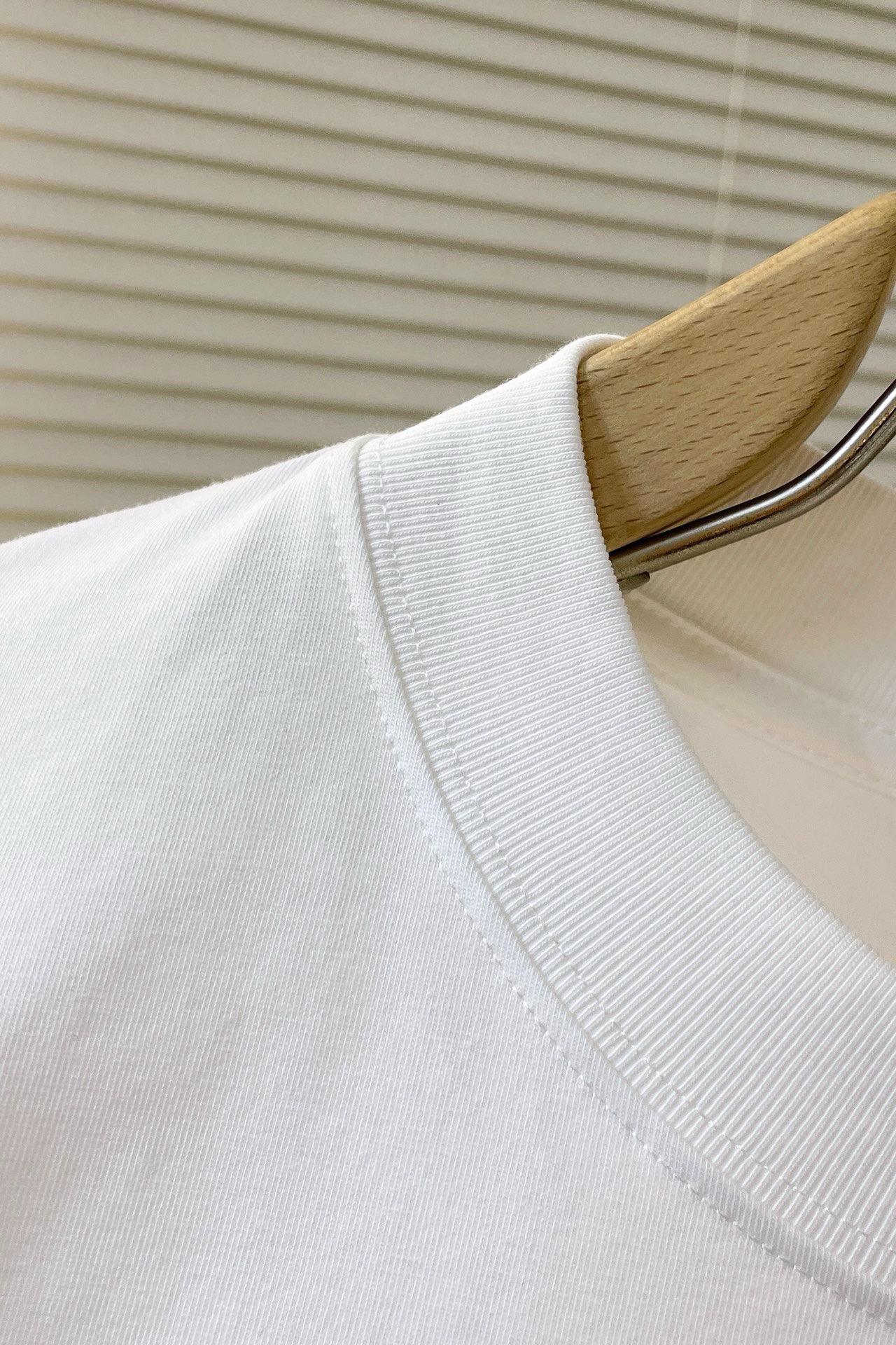 Men T-shirt Top Quality