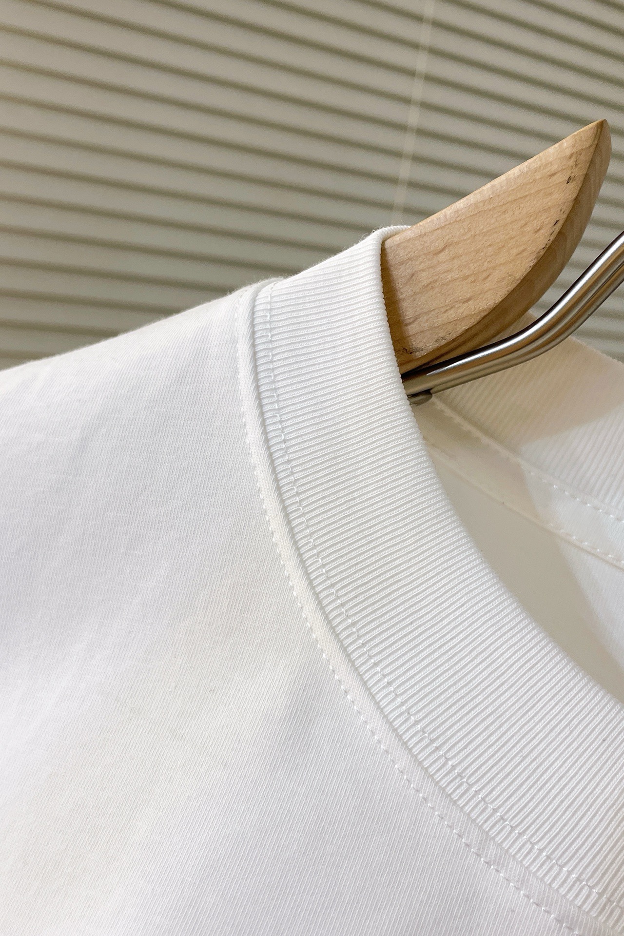 Men T-shirt Top Quality