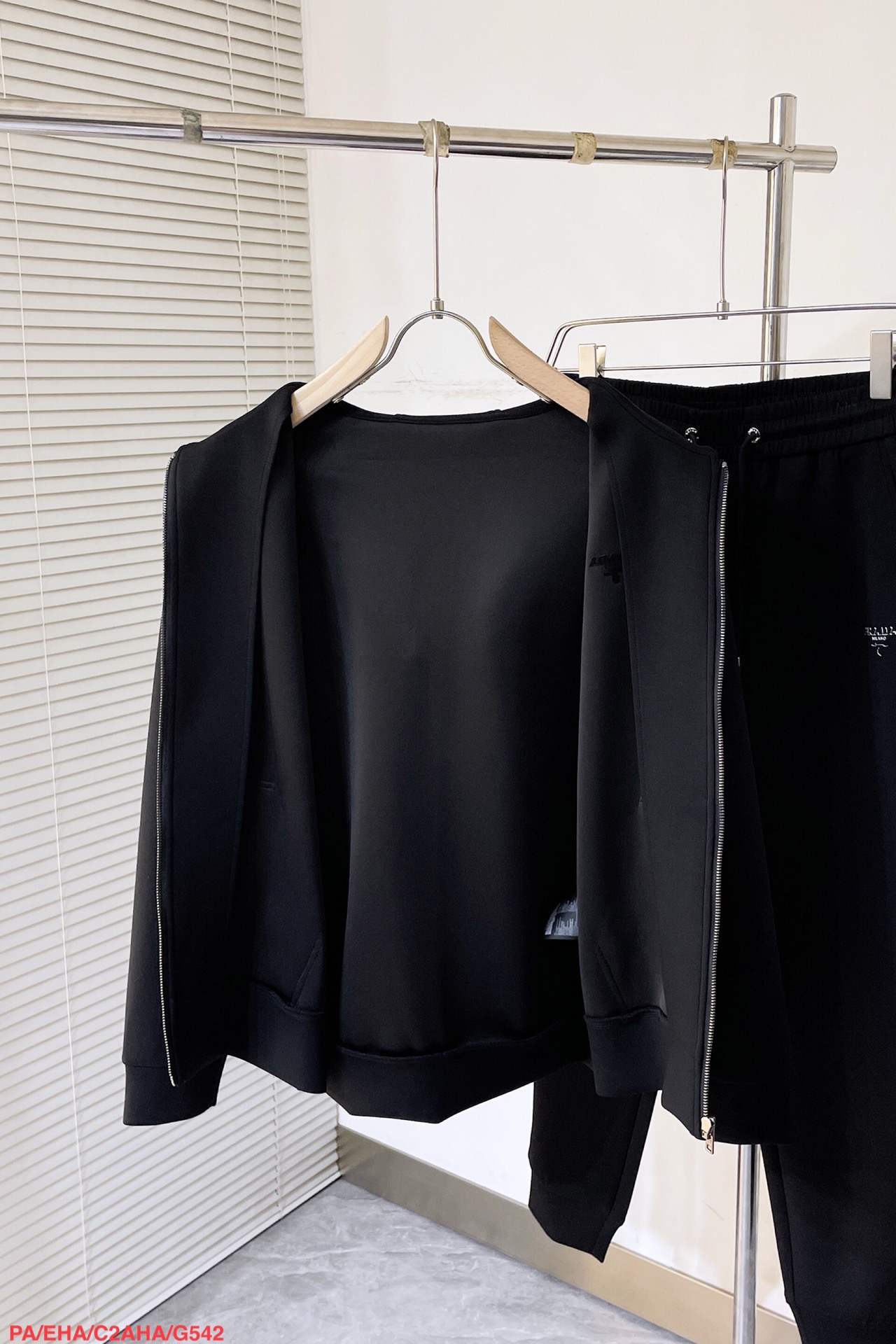 Men suits Top Quality