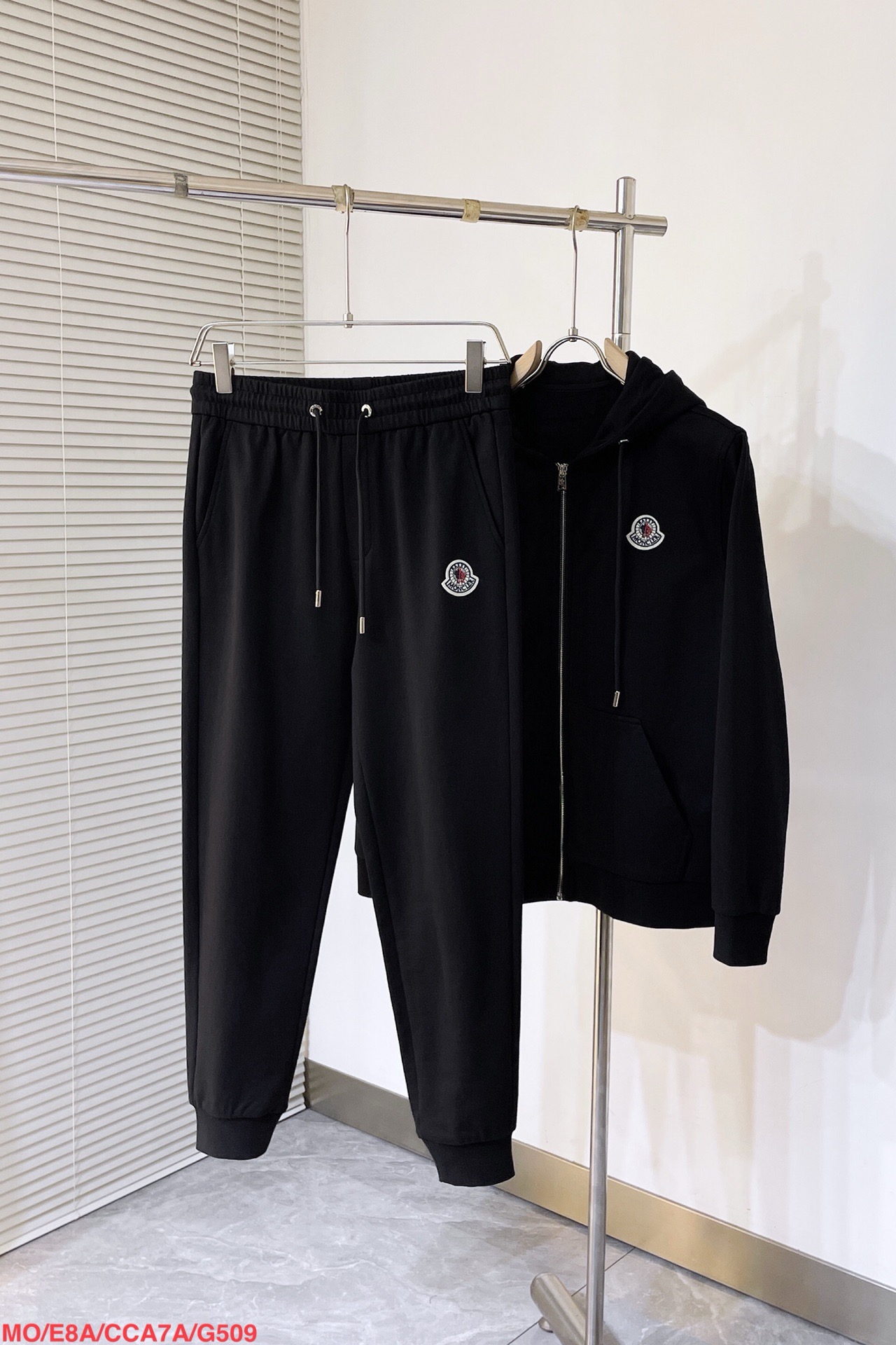 Men suits Top Quality