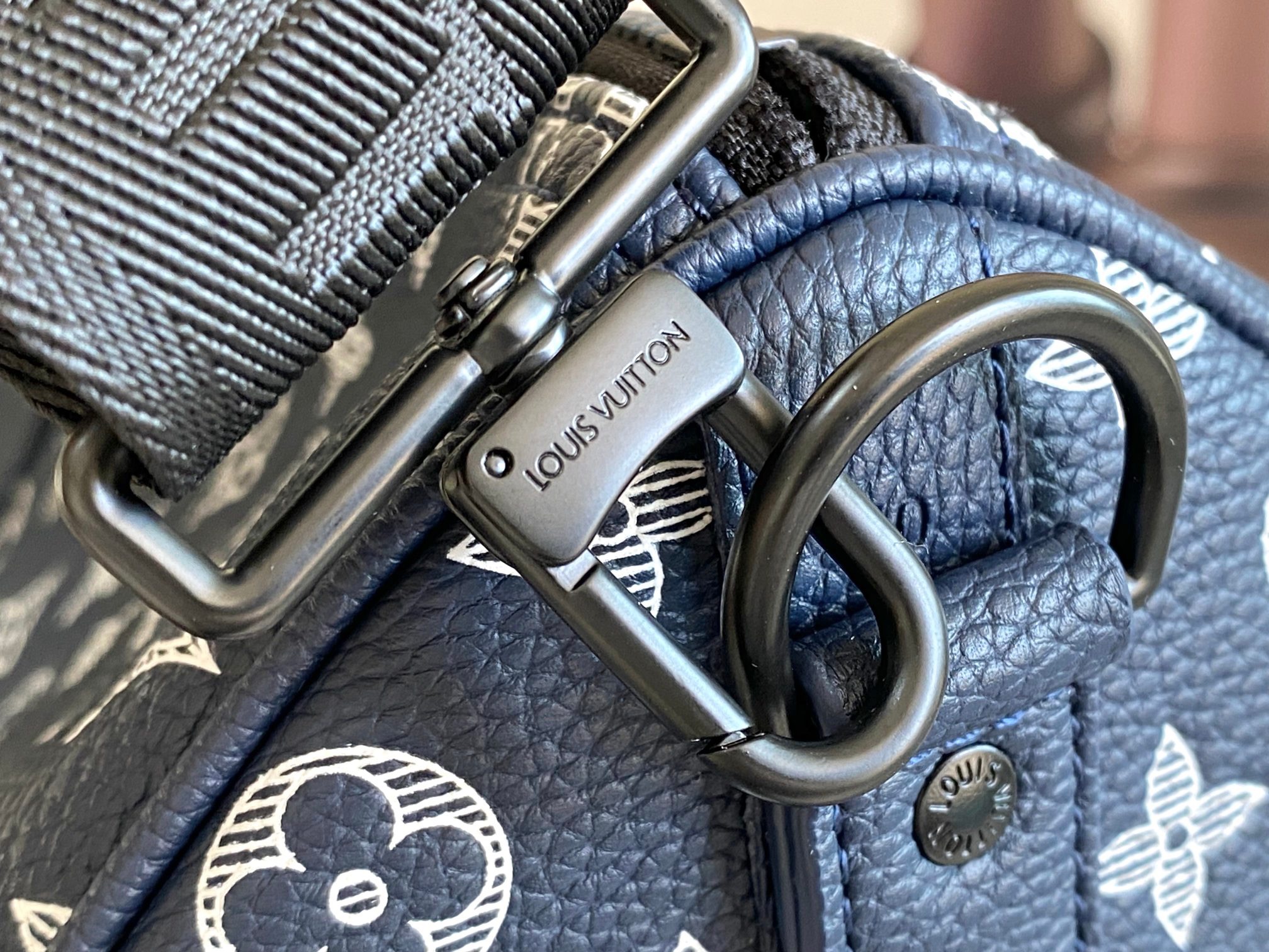 L*ouis V*uitton Top Bag