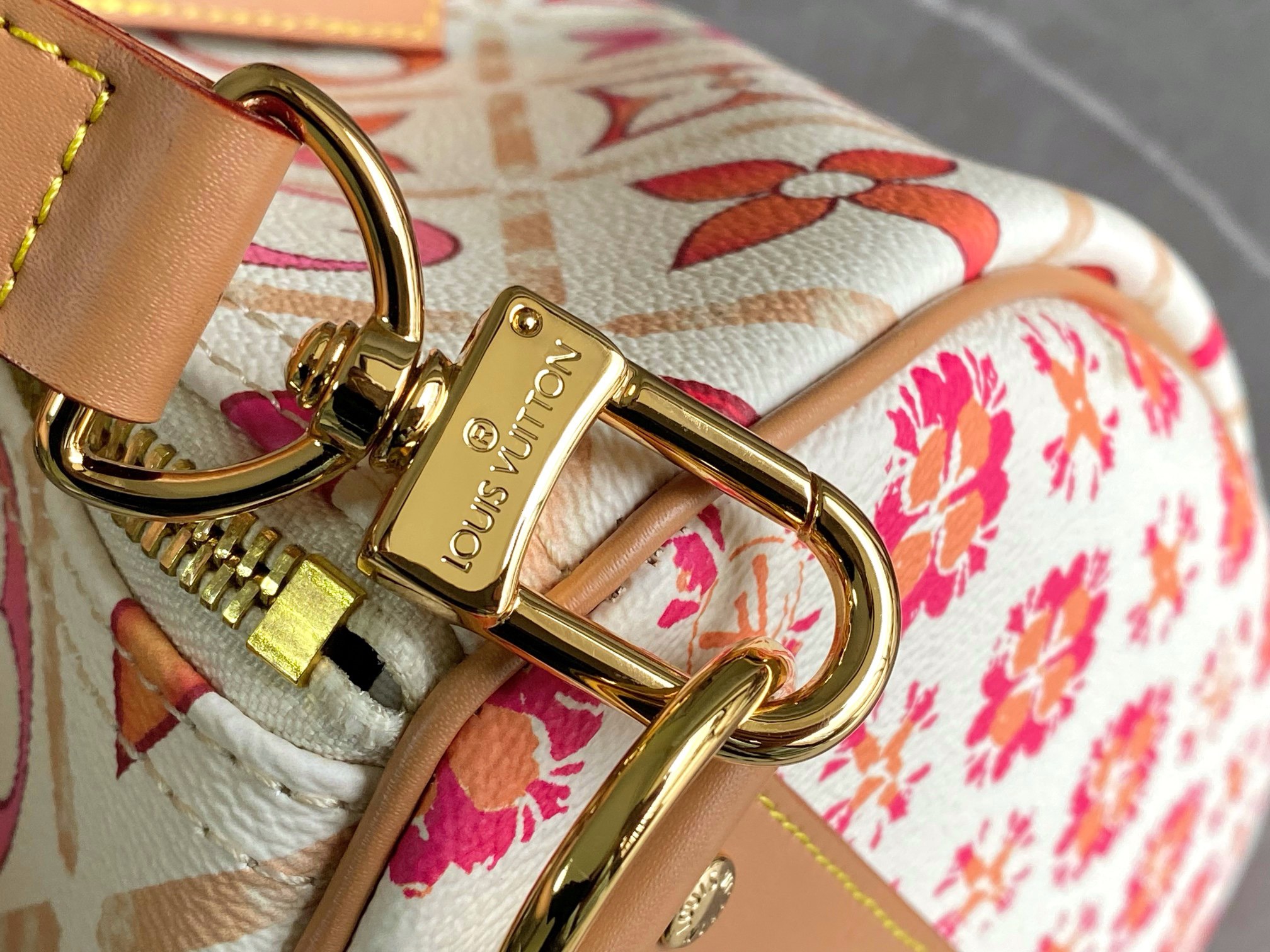 L*ouis V*uitton Top Bag