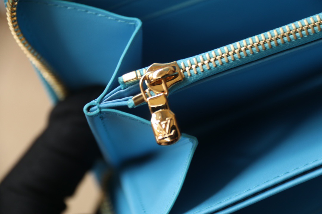 L*ouis V*uitton Top Bag