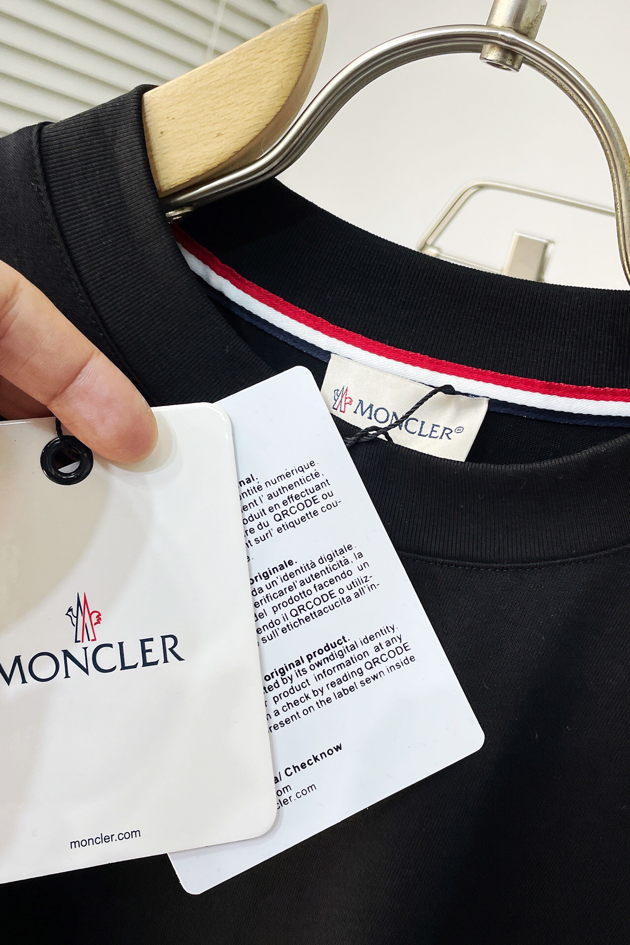 Men T-shirt Top Quality