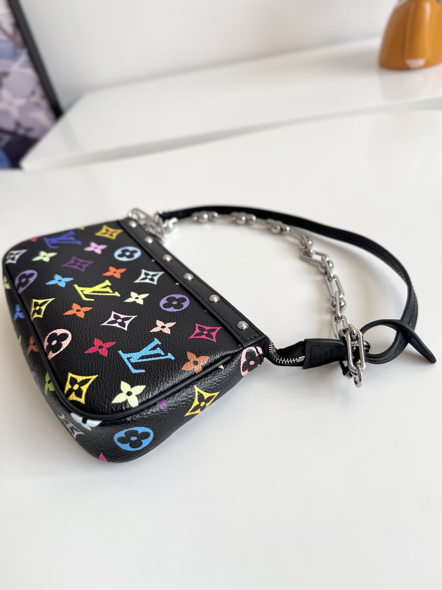 L*ouis V*uitton Top Bag