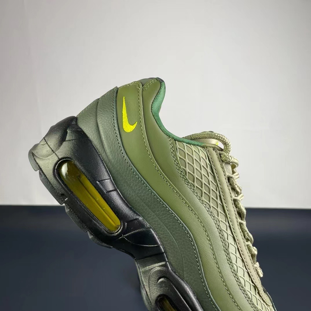 Nike Air Max95+Corteiz )