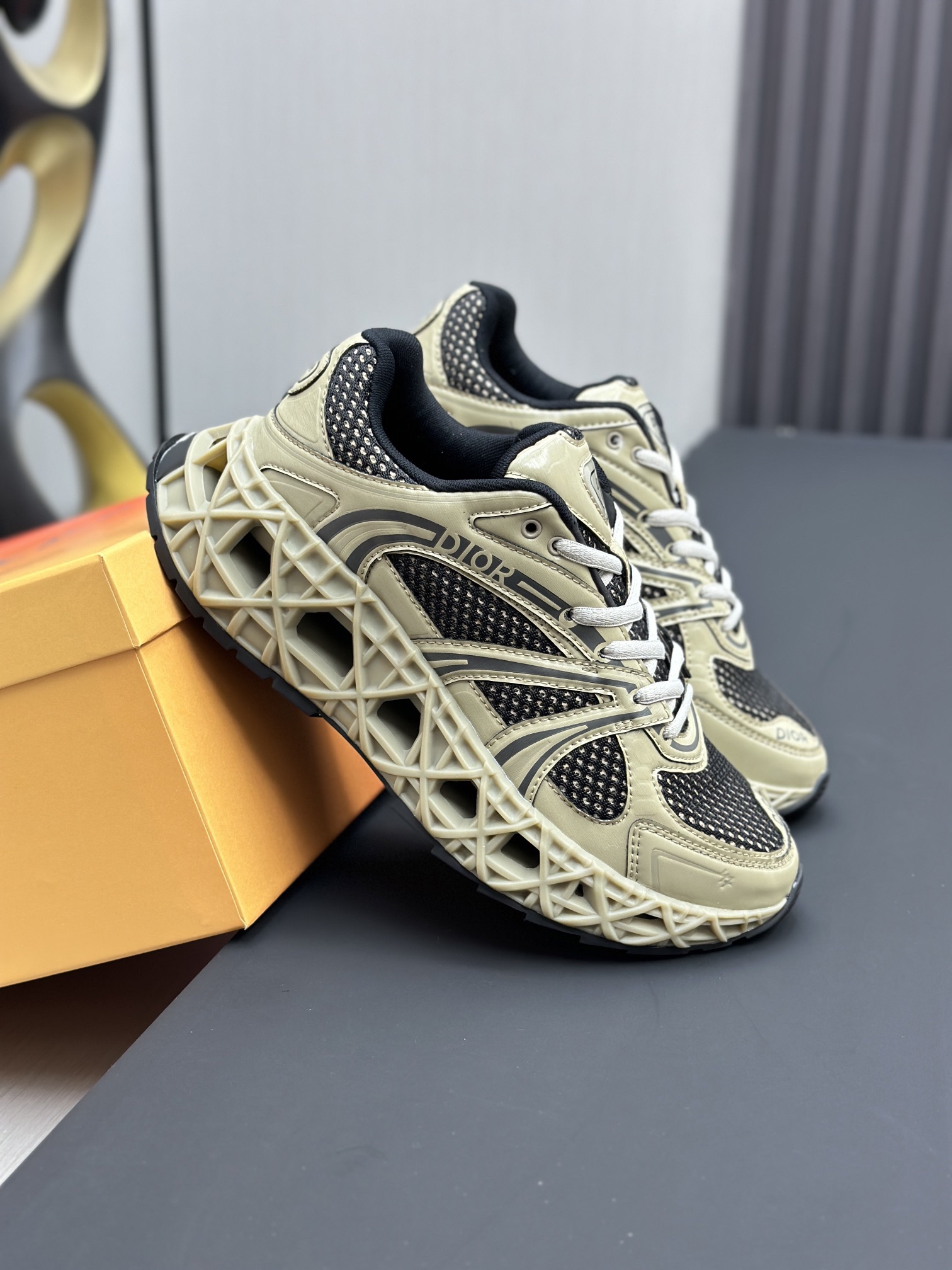 Men D*ior Top Sneaker()