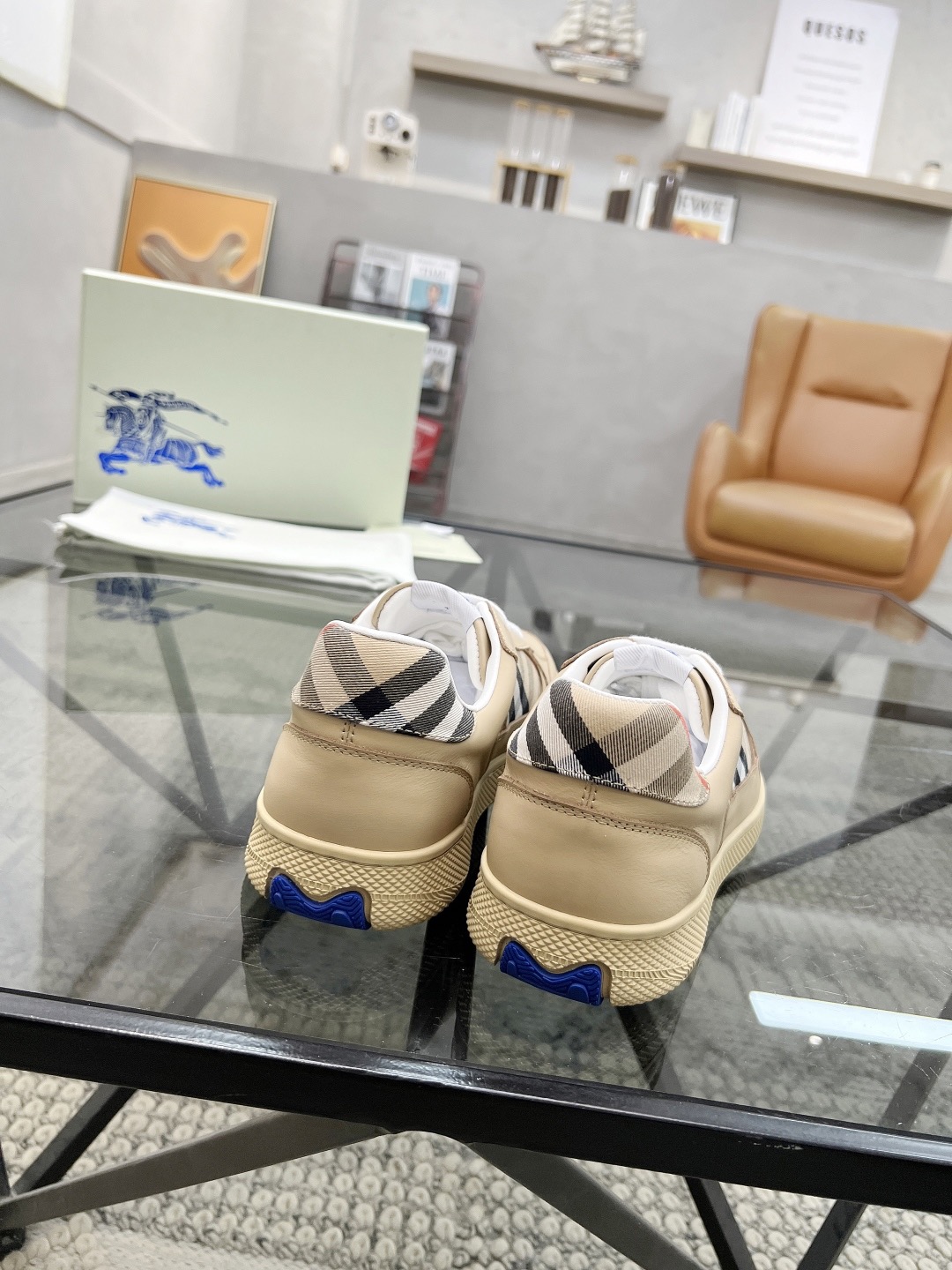 Men B*rberry Sneaker ()