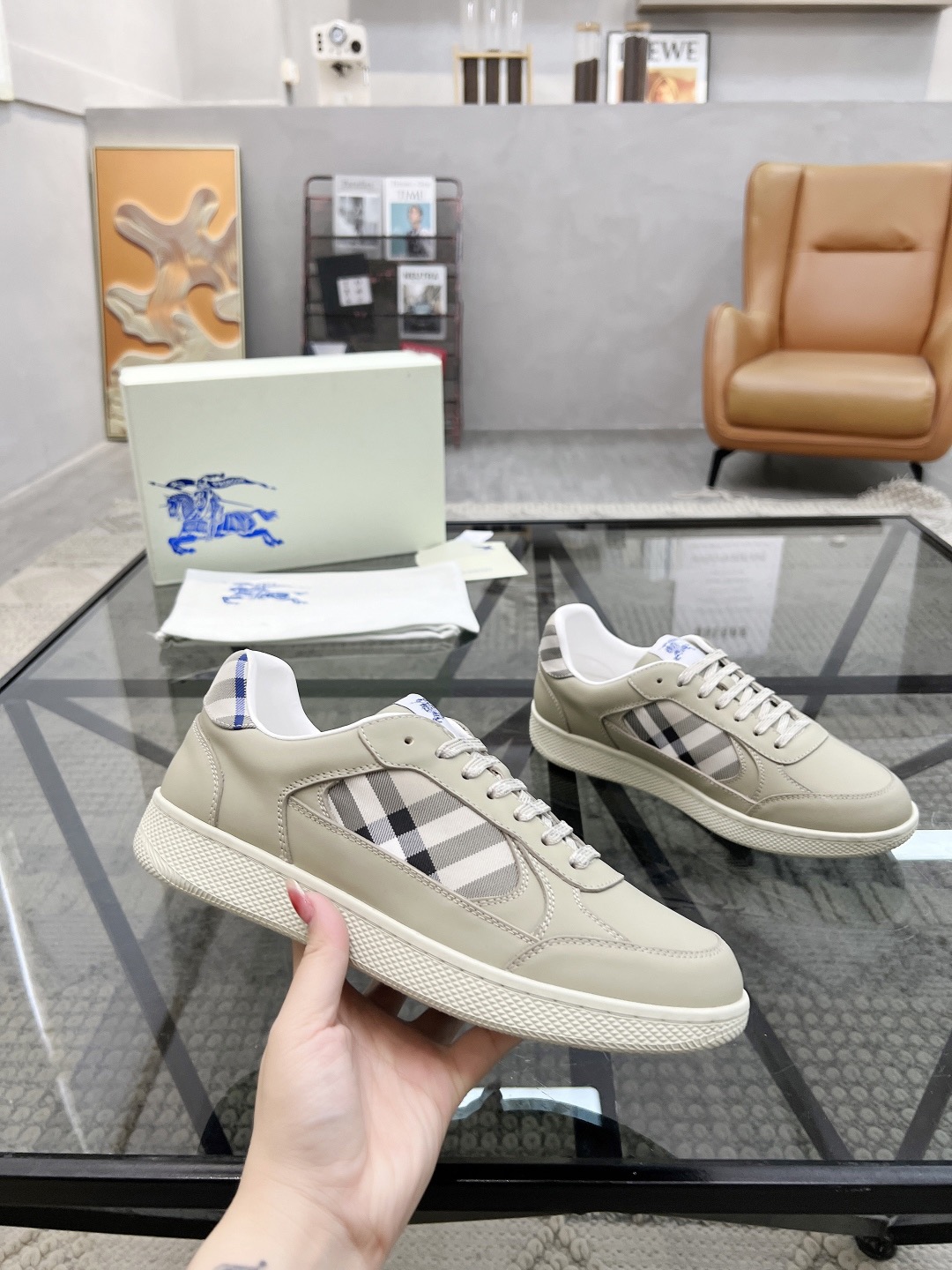 Men B*rberry Sneaker ()