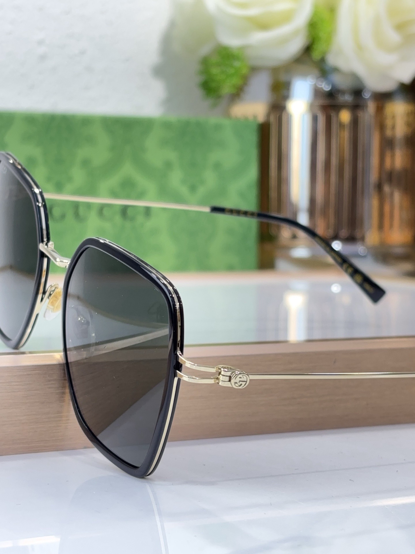 Top Quality L*ouis V*uitton Glasses