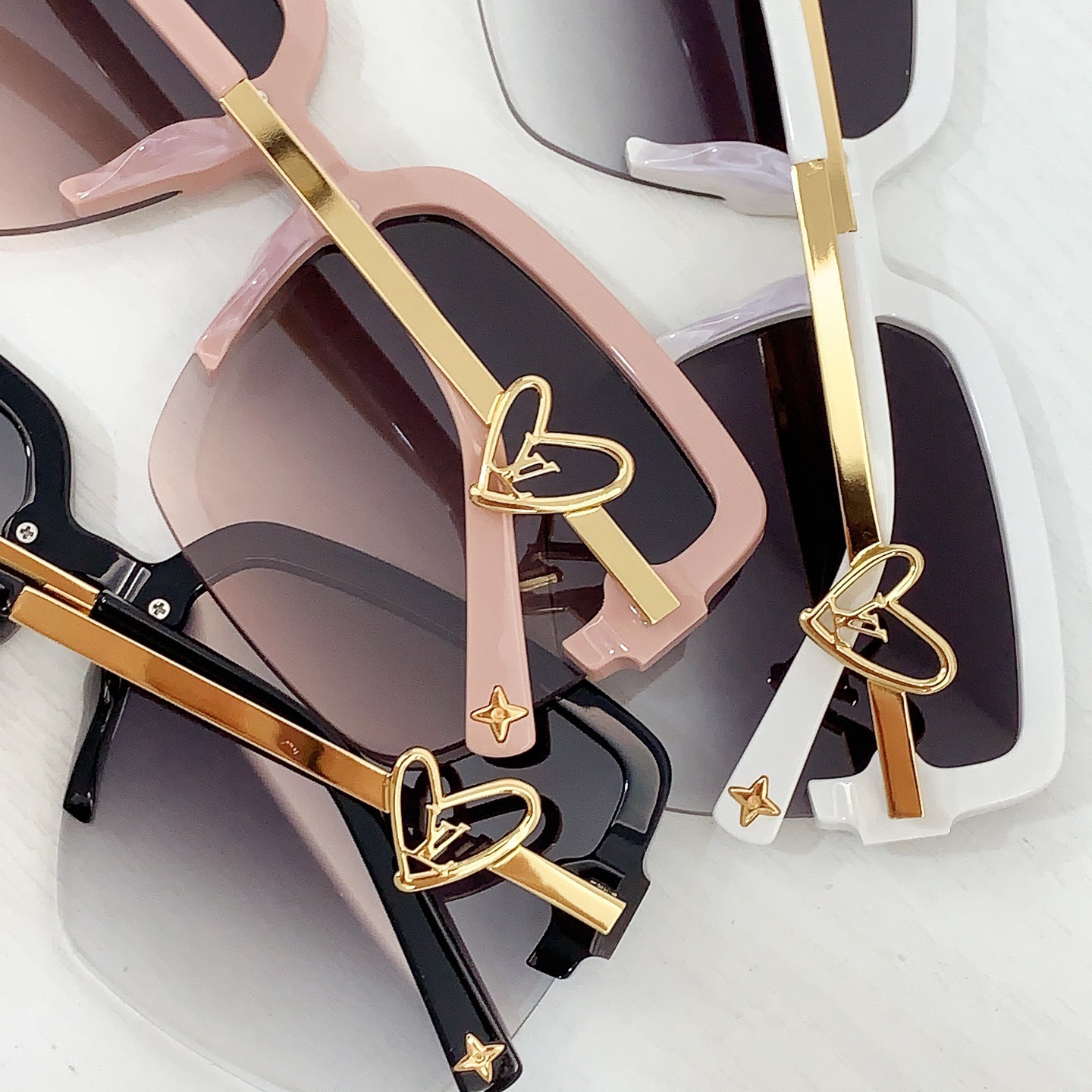 Top Quality L*ouis V*uitton Glasses