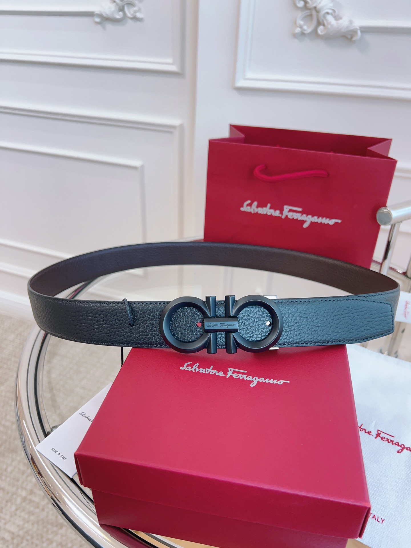 F*erragamo Top Version