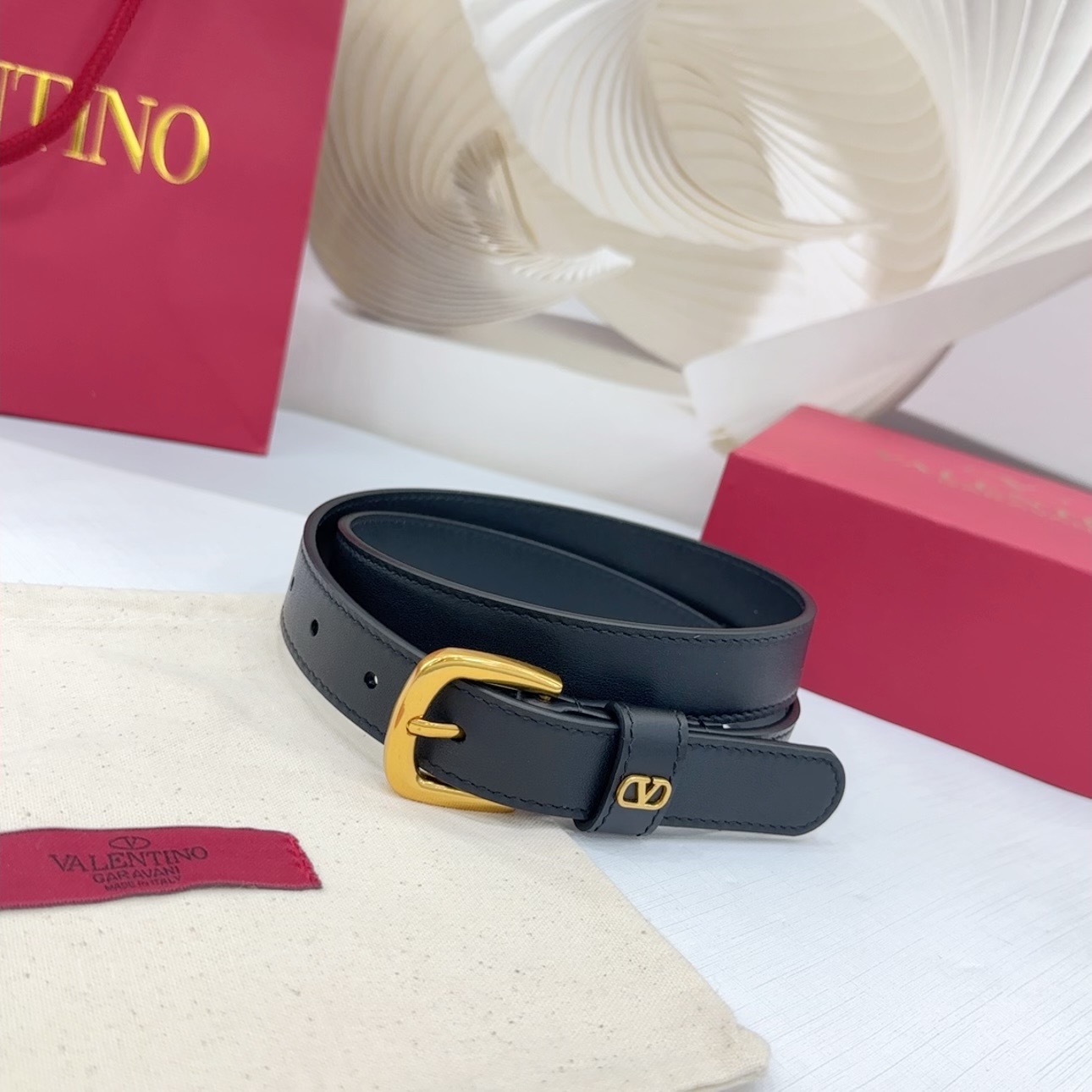 V*alentino Belts Top Quality