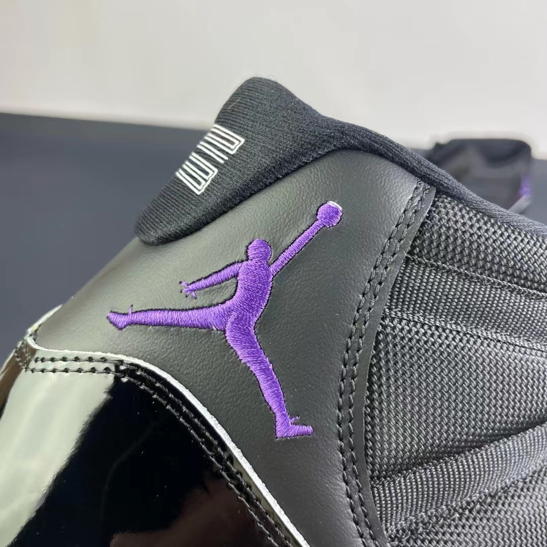 NIKE Air Jordan 11（）