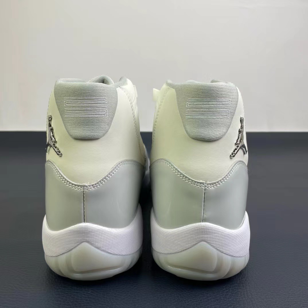 NIKE Air Jordan 11()