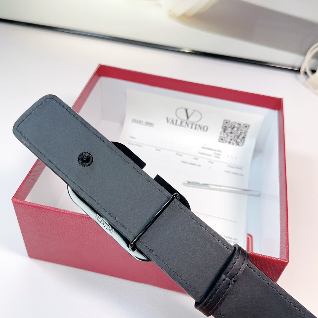 V*alentino Belts Top Quality