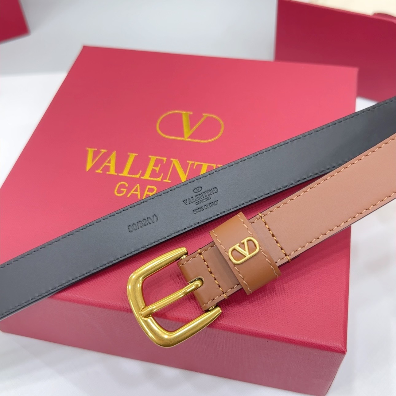 V*alentino Belts Top Quality