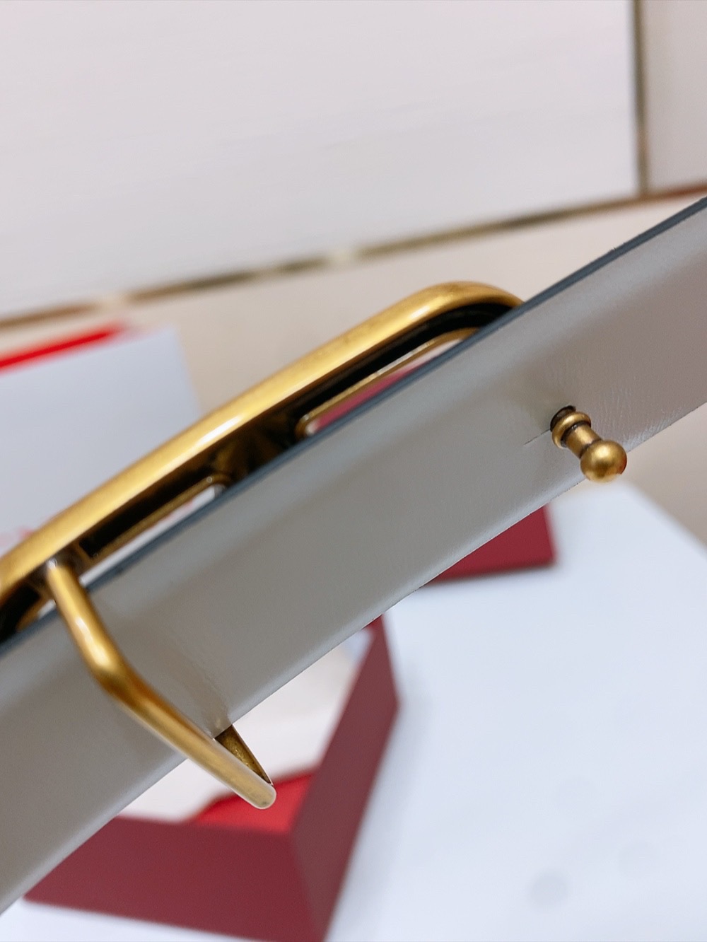 V*alentino Belts Top Quality