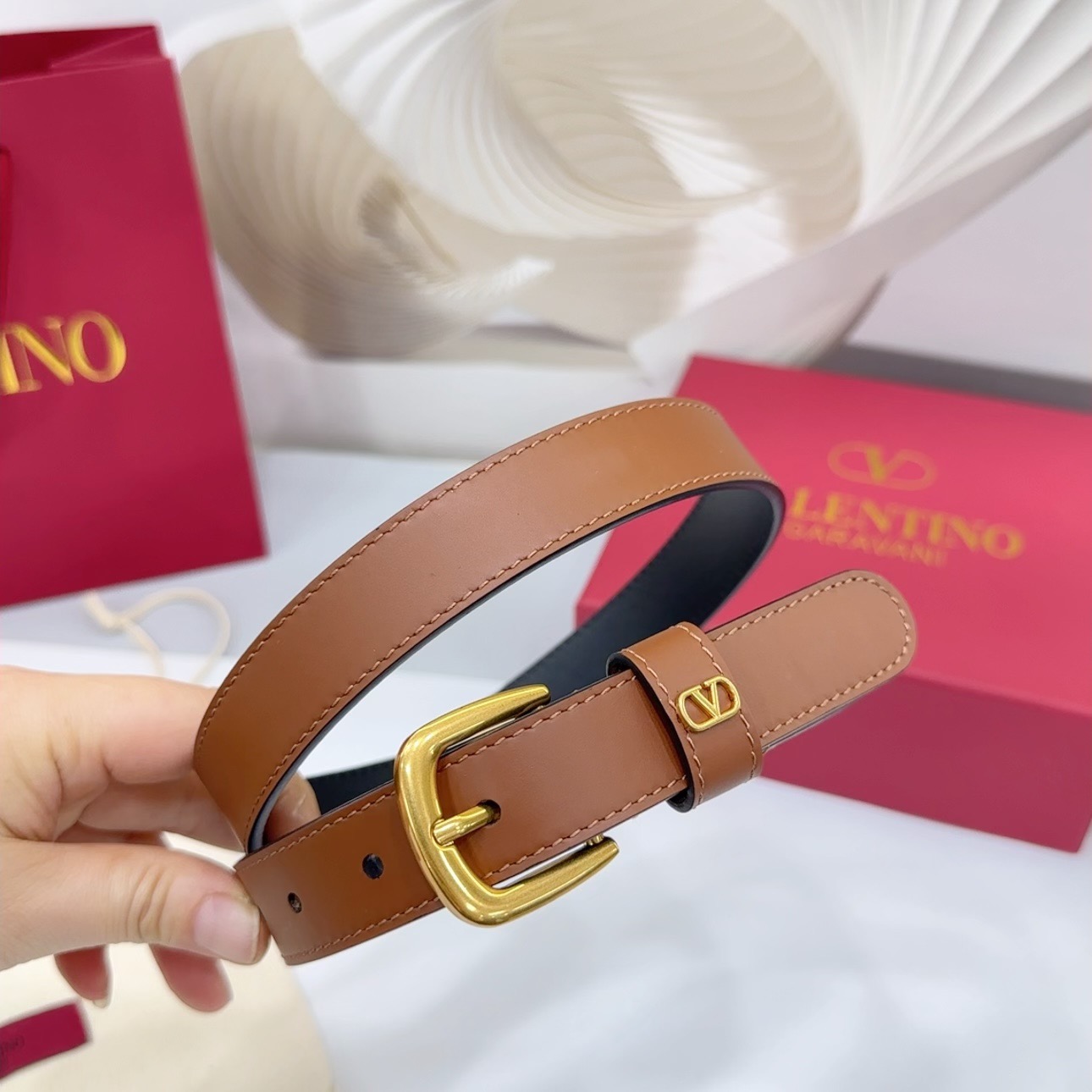 V*alentino Belts Top Quality
